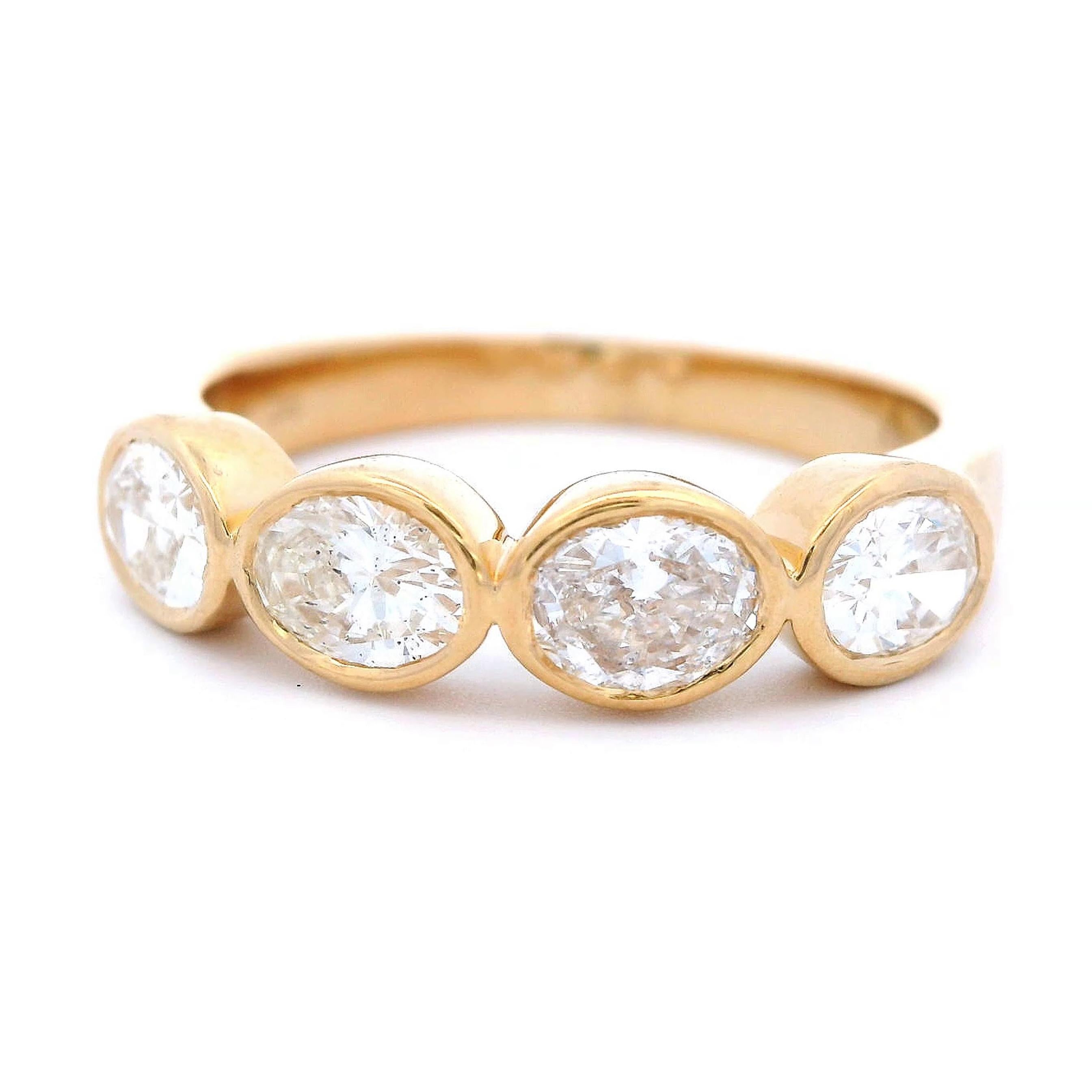 Oval Cut Alexander Beverly Hills 1.01ct Oval Diamond Half Eternity Band 18k Yellow Gold For Sale