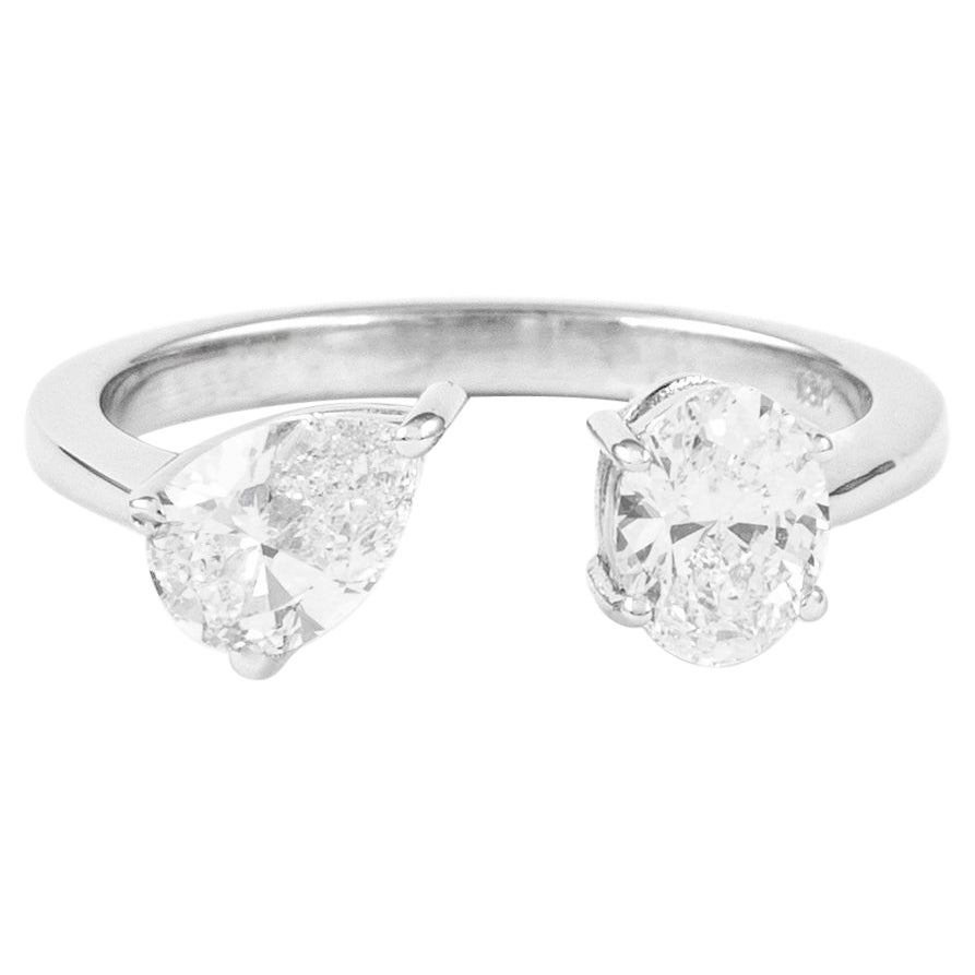 Alexander Beverly Hills 1.02ct Oval & Pear Diamond Toi Et Moi Ring 18k