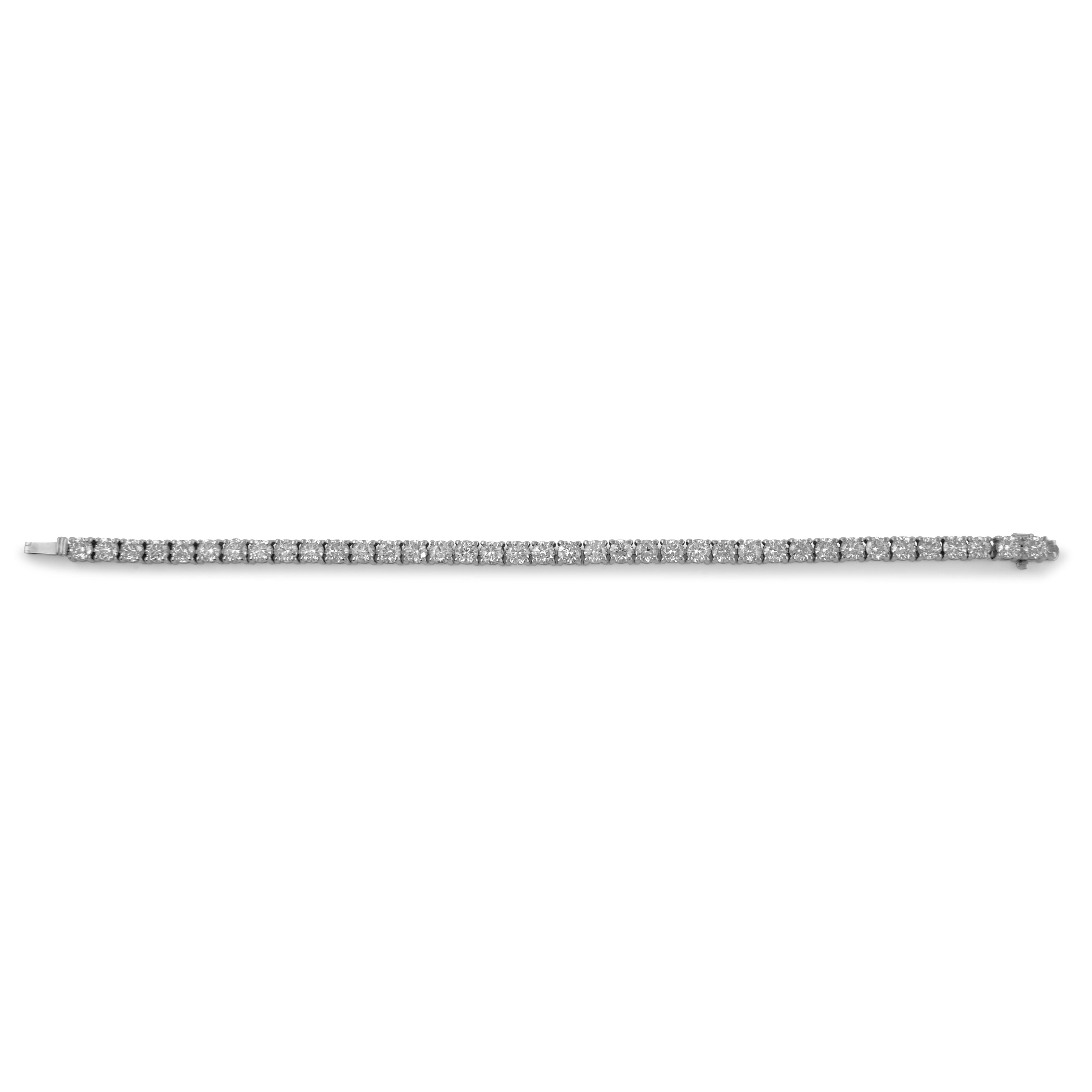 Alexander Beverly Hills Tennisarmband aus 18 Karat Weißgold mit 10,49 Karat Diamanten (Zeitgenössisch) im Angebot