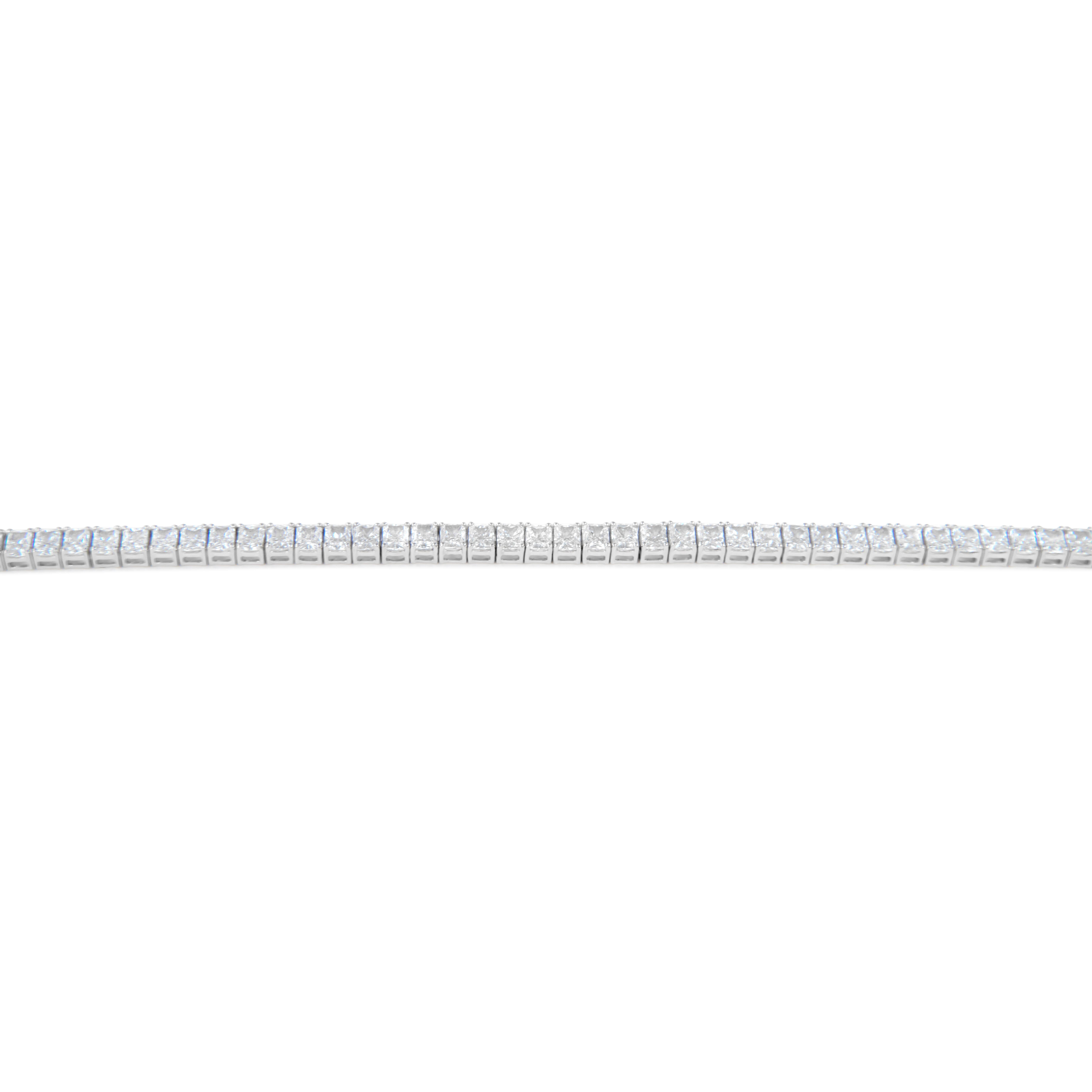 Taille radiant Alexander Beverly Hills 10.95ct Radiant Diamond Tennis Bracelet 18k White Gold en vente