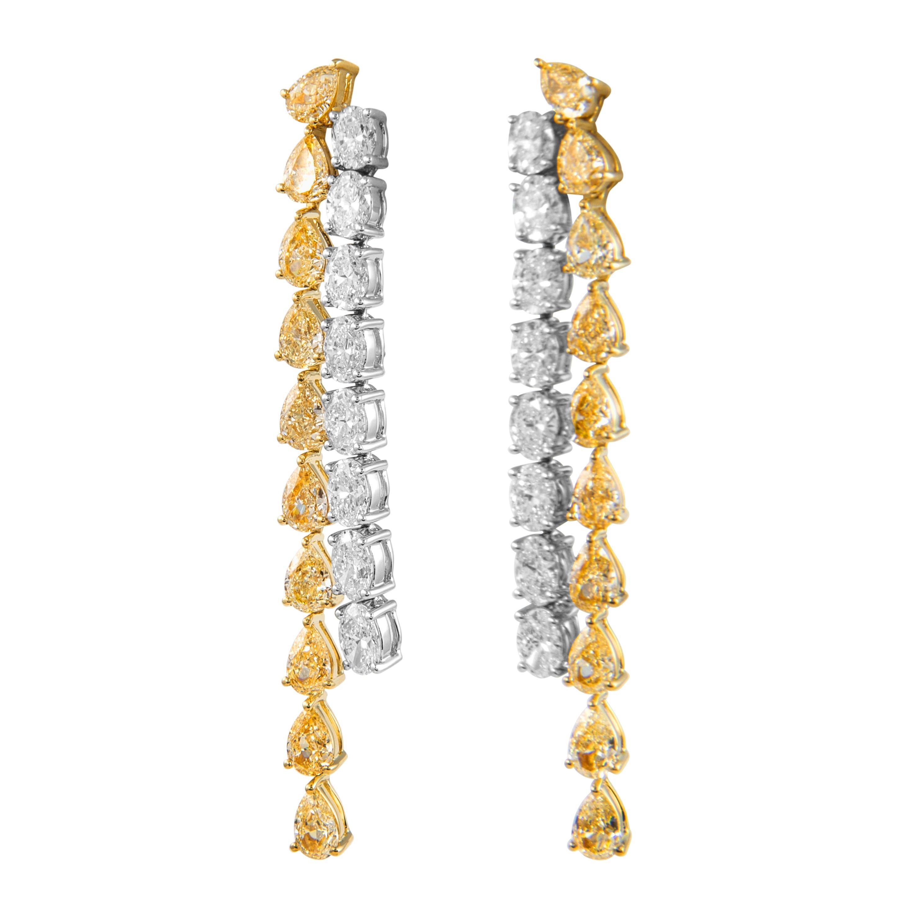 Taille poire Alexander Beverly Hills, boucles d'oreilles pendantes en or 18 carats avec diamant jaune fantaisie 11,44 carats en vente
