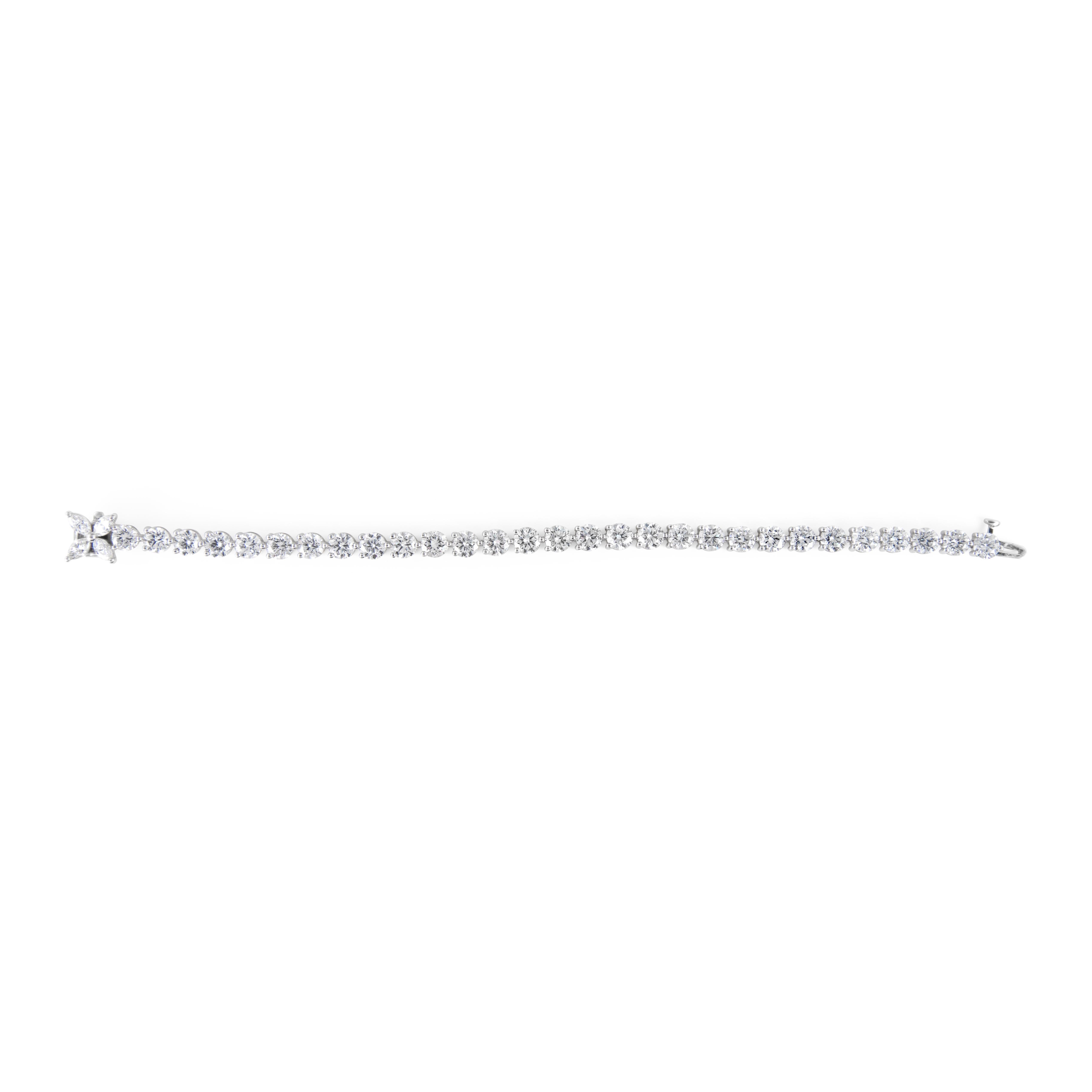 Contemporain Alexander Beverly Hills Bracelet de tennis à trois branches avec 12,53 ct de diamants 18k en vente