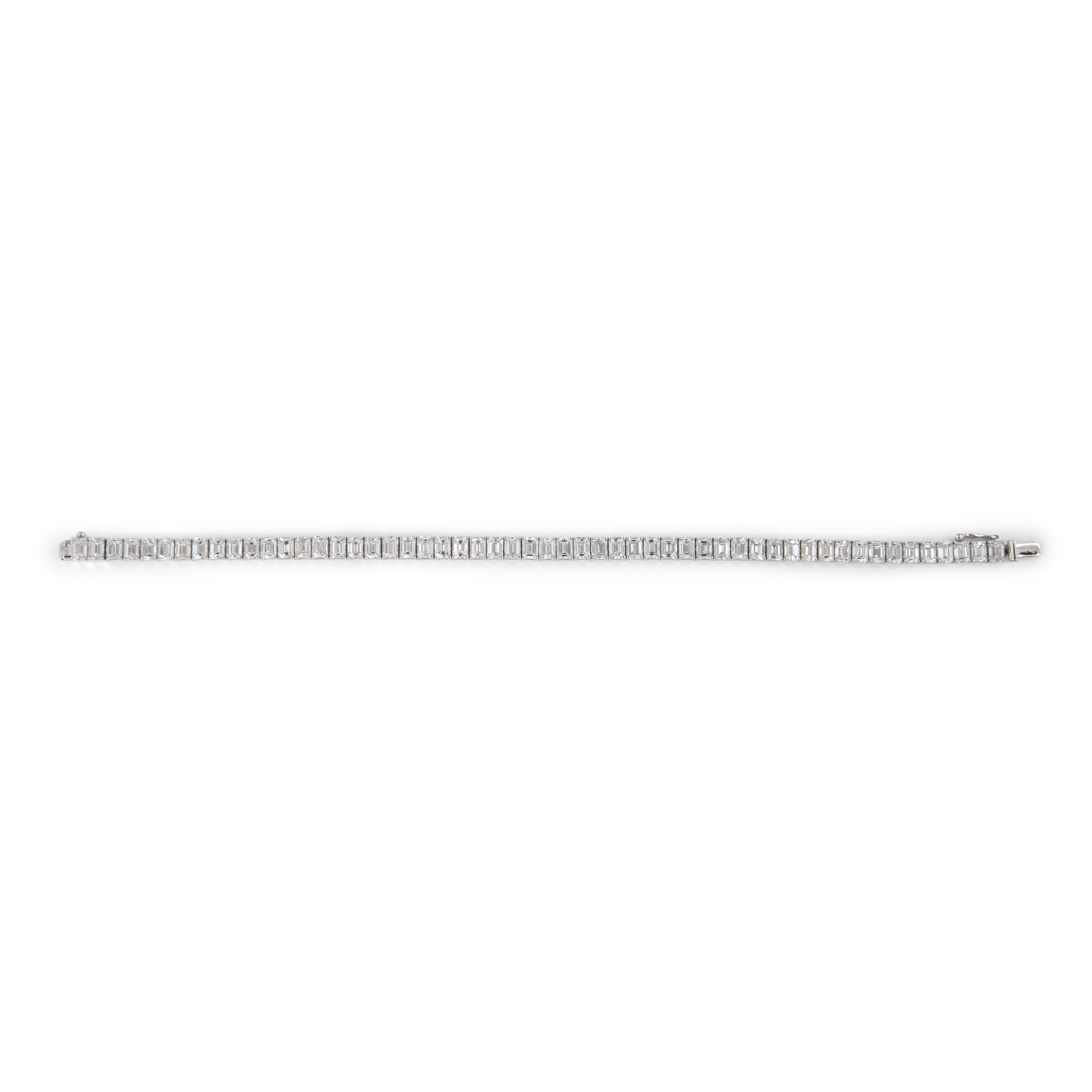 Alexander Beverly Hills 12.67ct F VS1 Emerald Cut Diamond Tennis Bracelet 18k In New Condition For Sale In BEVERLY HILLS, CA