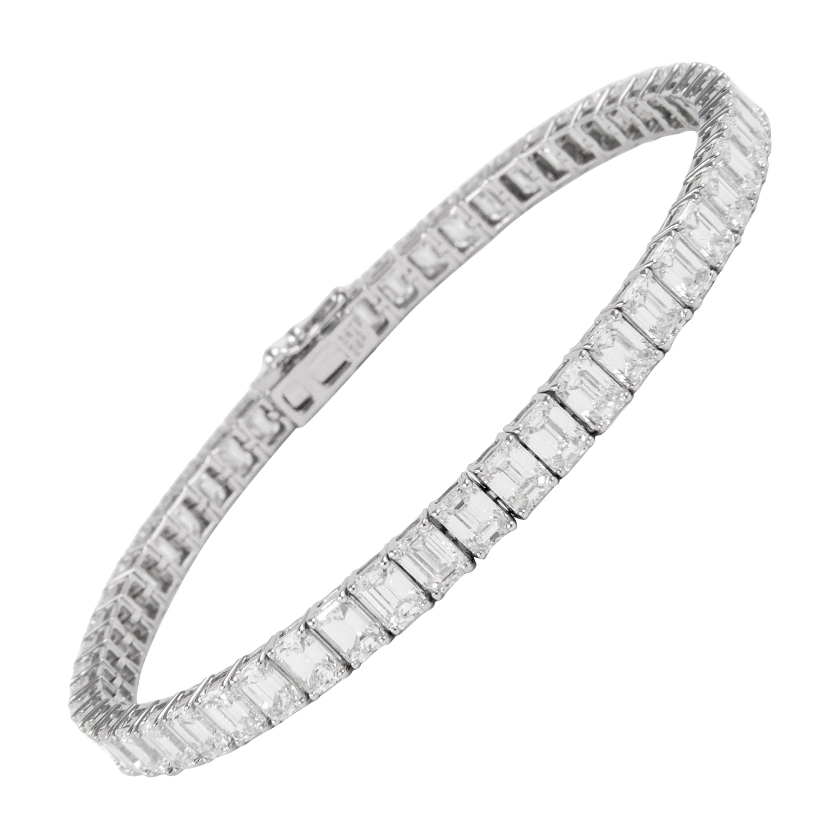 Alexander Beverly Hills Bracciale Tennis con Diamanti Taglio Smeraldo 12,67ct F VS1 18k