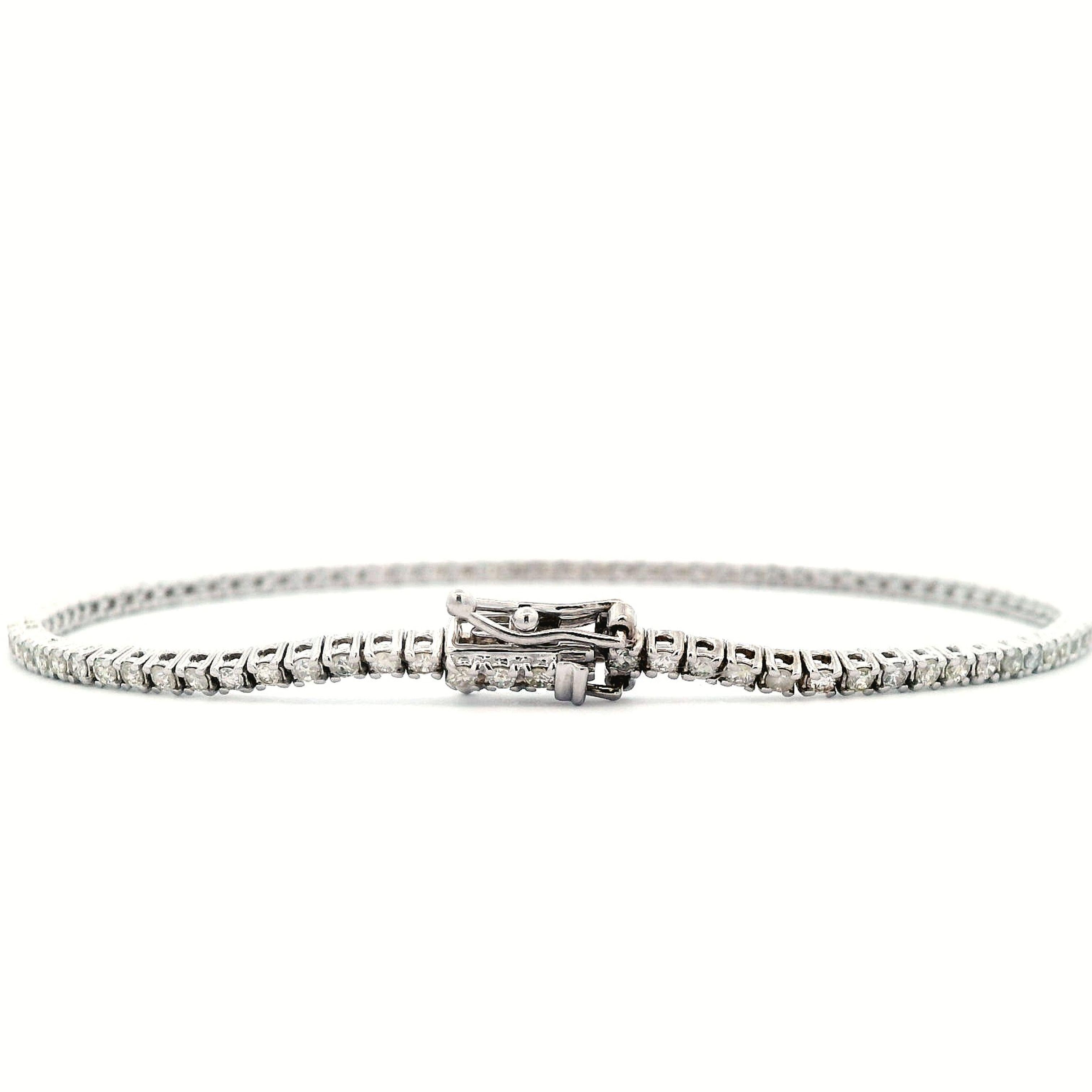 Contemporary Alexander Beverly Hills 1.28ct Diamond Tennis Bracelet 18-Karat White Gold For Sale