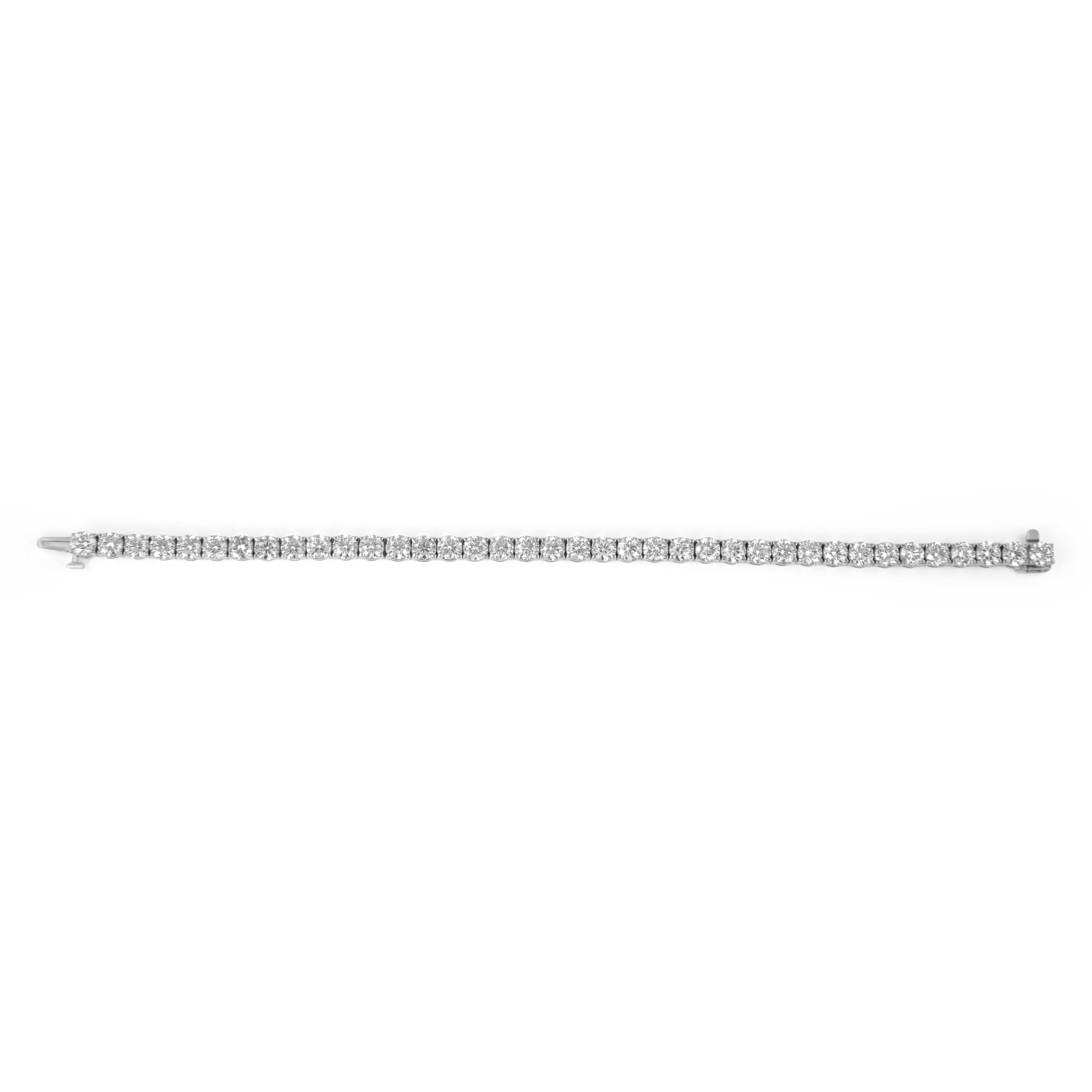 Contemporary Alexander Beverly Hills 13.16ct Diamond Tennis Bracelet 18k White Gold For Sale