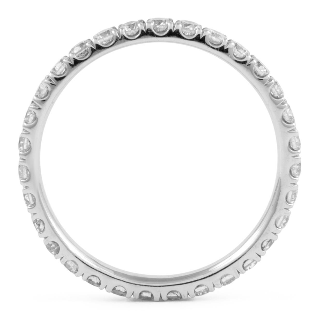 Contemporary Alexander Beverly Hills 1.37ct Round Eternity Band 18k White Gold s.8 For Sale