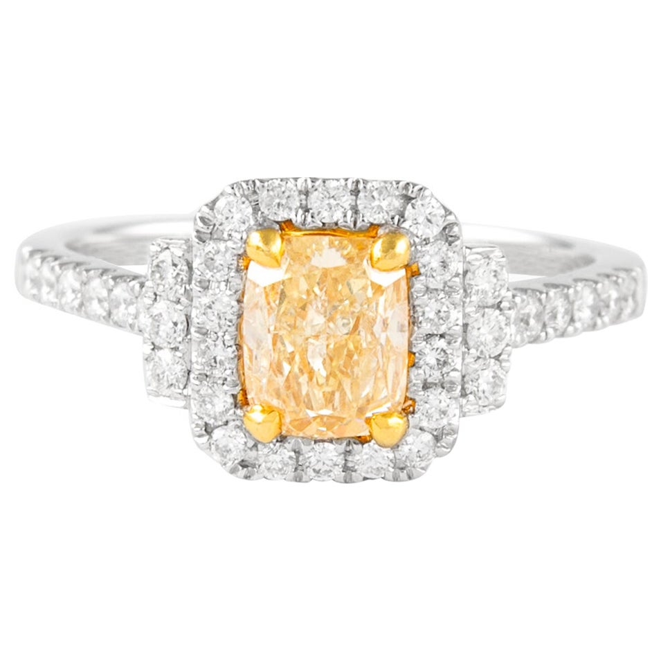 Alexander Beverly Hills 1,42ctt Fancy Yellow Cushion Diamond con anello aureola 18k