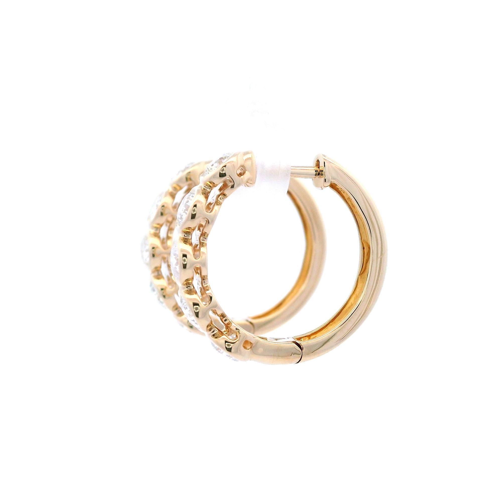 Contemporain Alexander Beverly Hills, boucles d'oreilles en or jaune avec diamants 1,43 carat sertis sur le chaton en vente