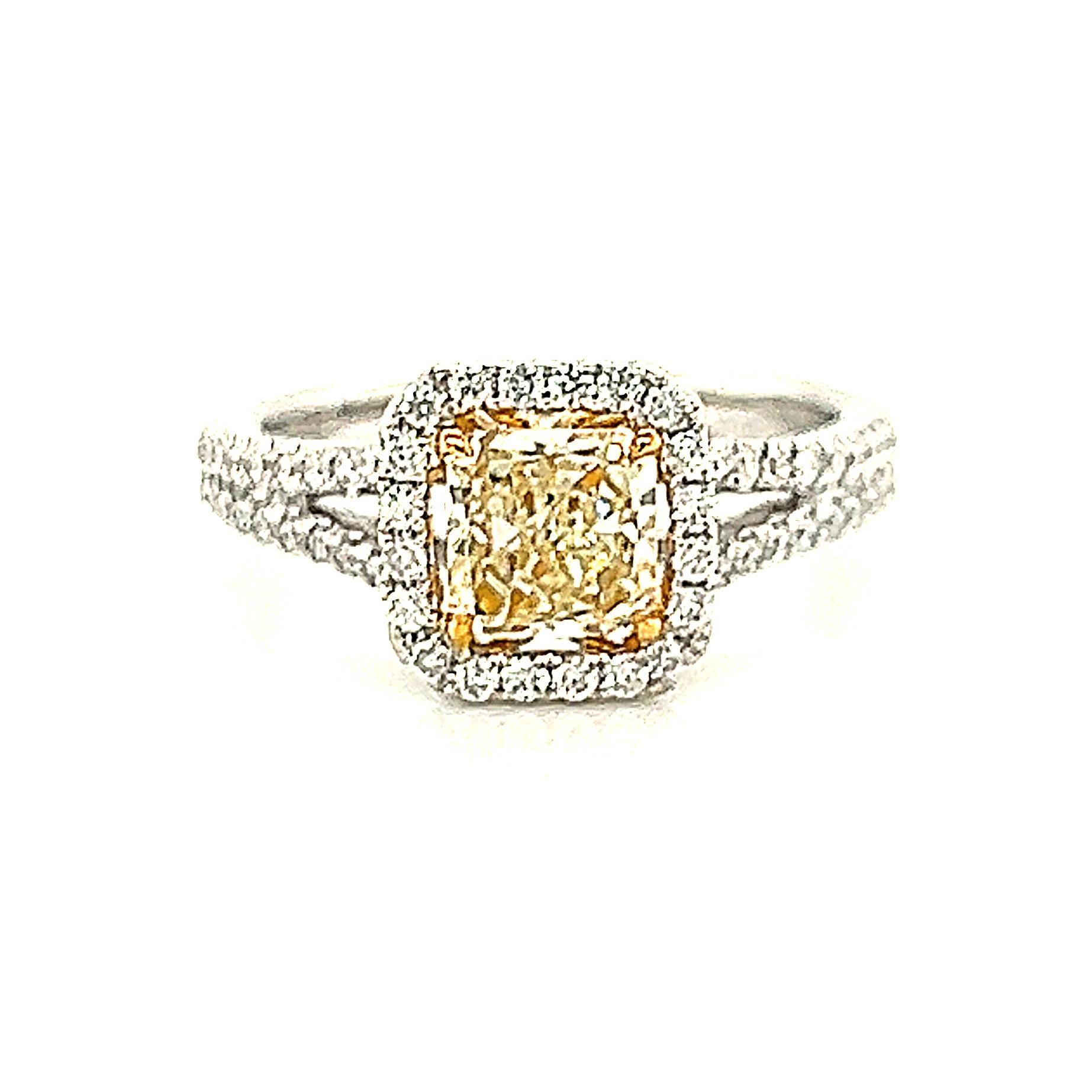 Cushion Cut Alexander Beverly Hills 1.48ctt Fancy Light Yellow Cushion Diamond Halo Ring 18k For Sale