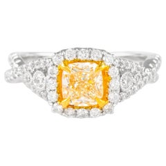 Alexander Beverly Hills 1,50 Karat Fancy Gelber Diamant im Kissenschliff mit Halo-Ring 18k