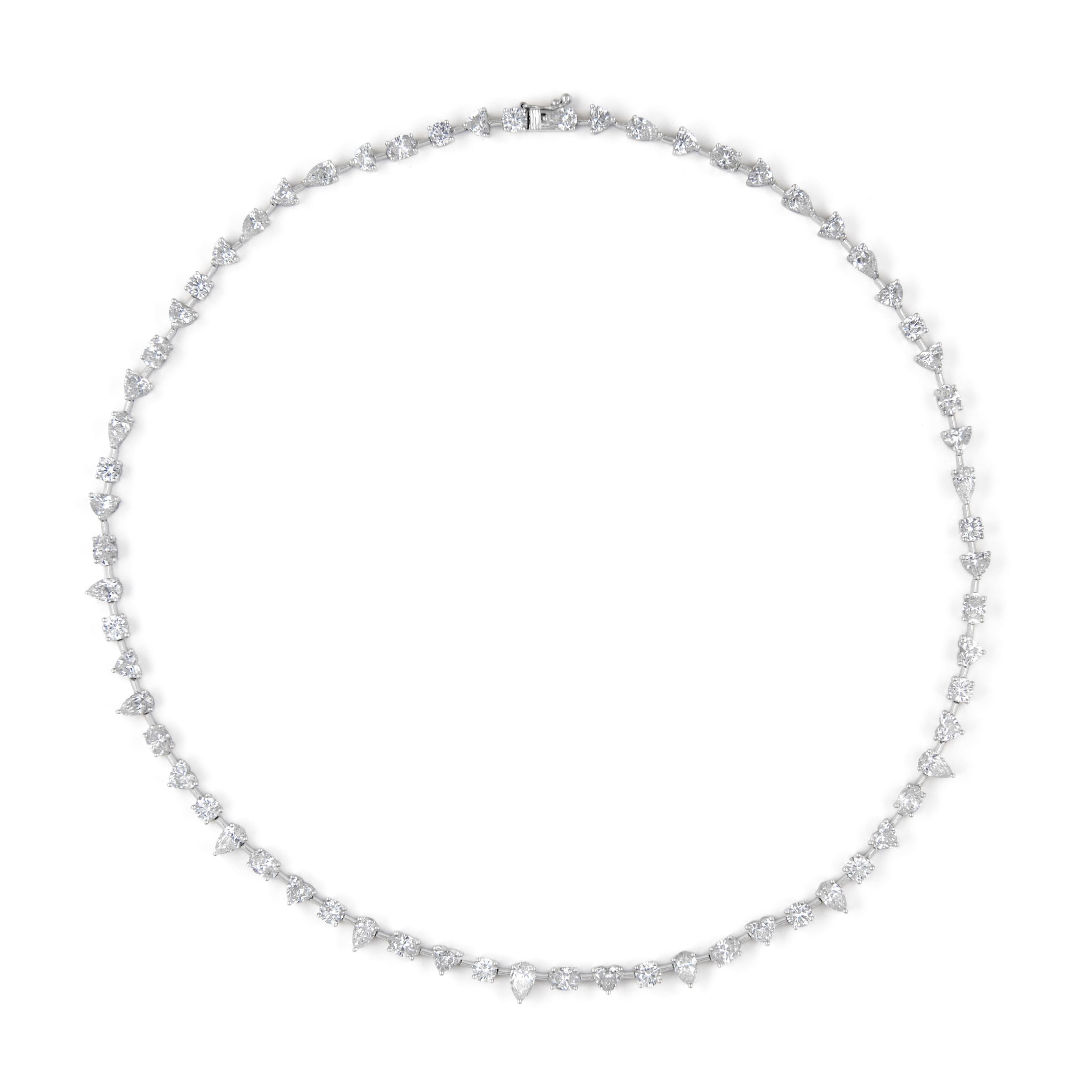 Contemporary Alexander Beverly Hills 15.28ct Mixed Diamond Tennis Necklace 18k For Sale