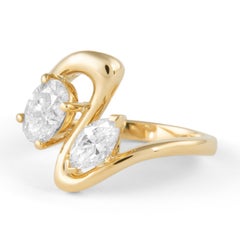 Alexander Beverly Hills 1.53ct Oval & Marquise Diamond Toi Et Moi Ring 18k