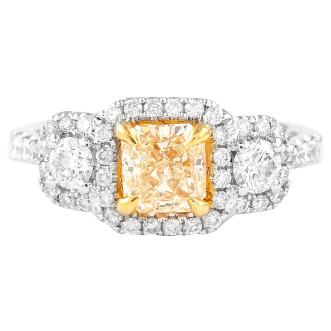 Alexander Beverly Hills 1.65ctt Fancy Yellow VS1 Diamond Three-Stone Ring 18k (bague à trois pierres)
