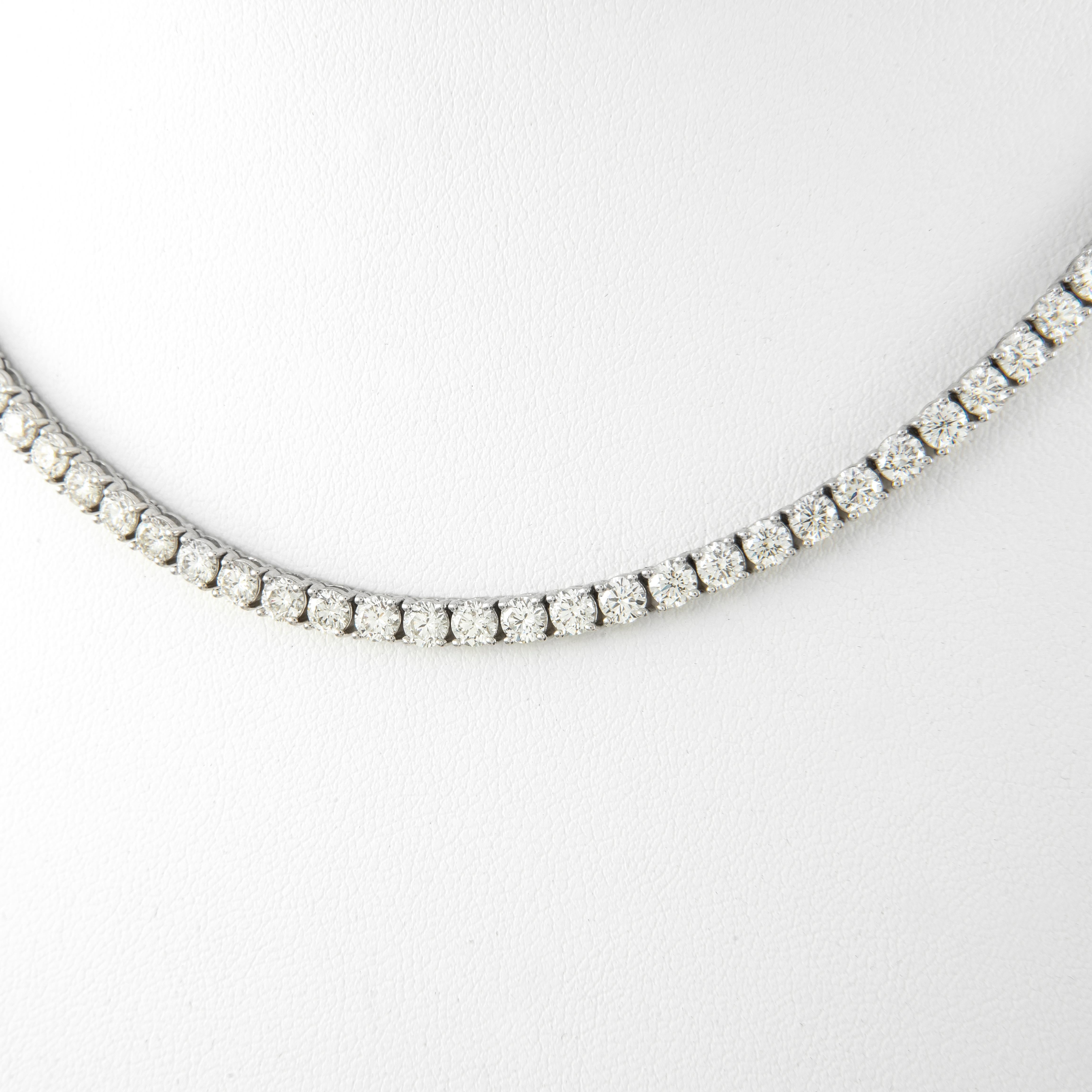 Contemporary Alexander Beverly Hills 16.90 Carat Diamond Tennis Necklace 18k White Gold For Sale