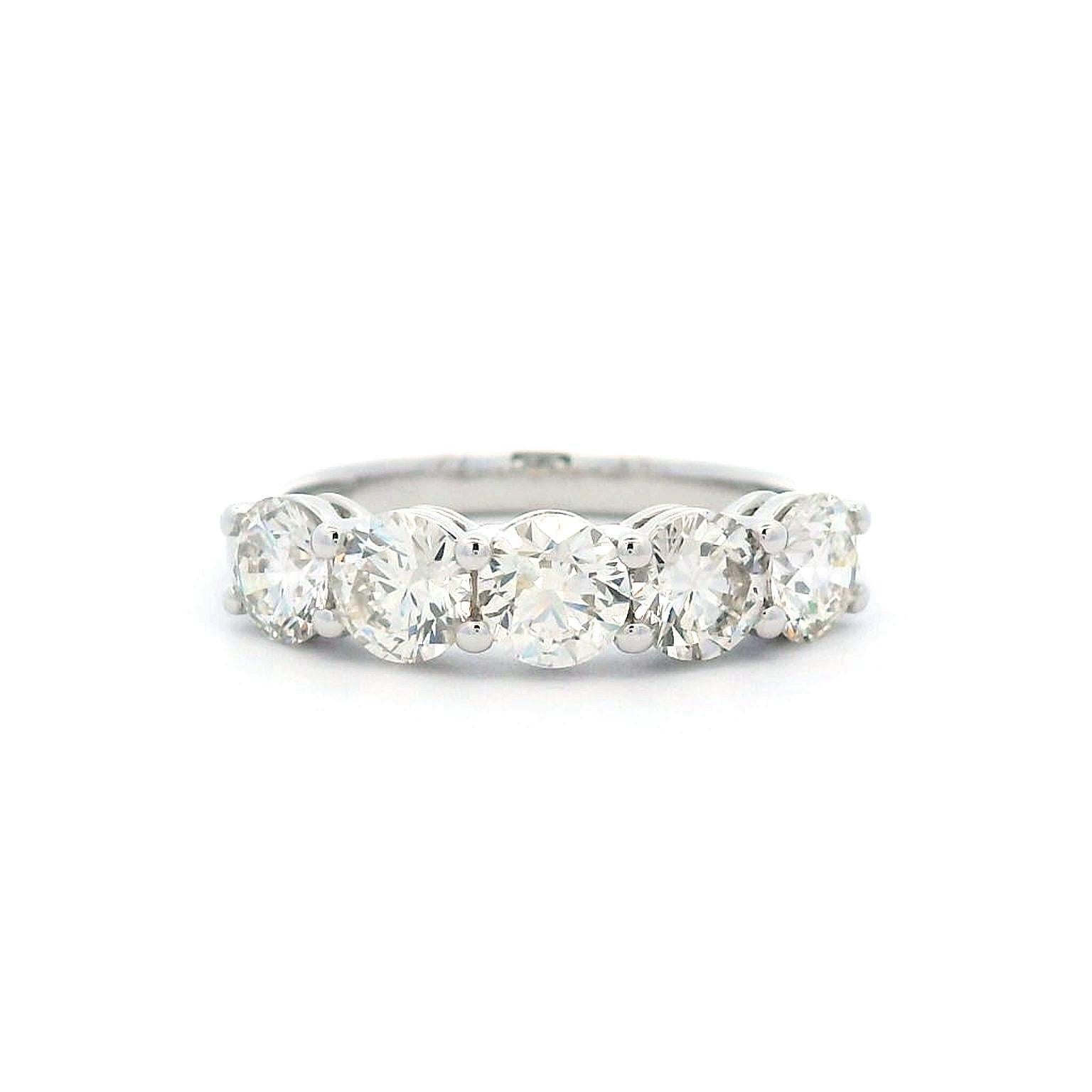 Alexander Beverly Hills 1,70 Karat runder Diamant Eternity-Halbband 18k Weißgold (Zeitgenössisch) im Angebot
