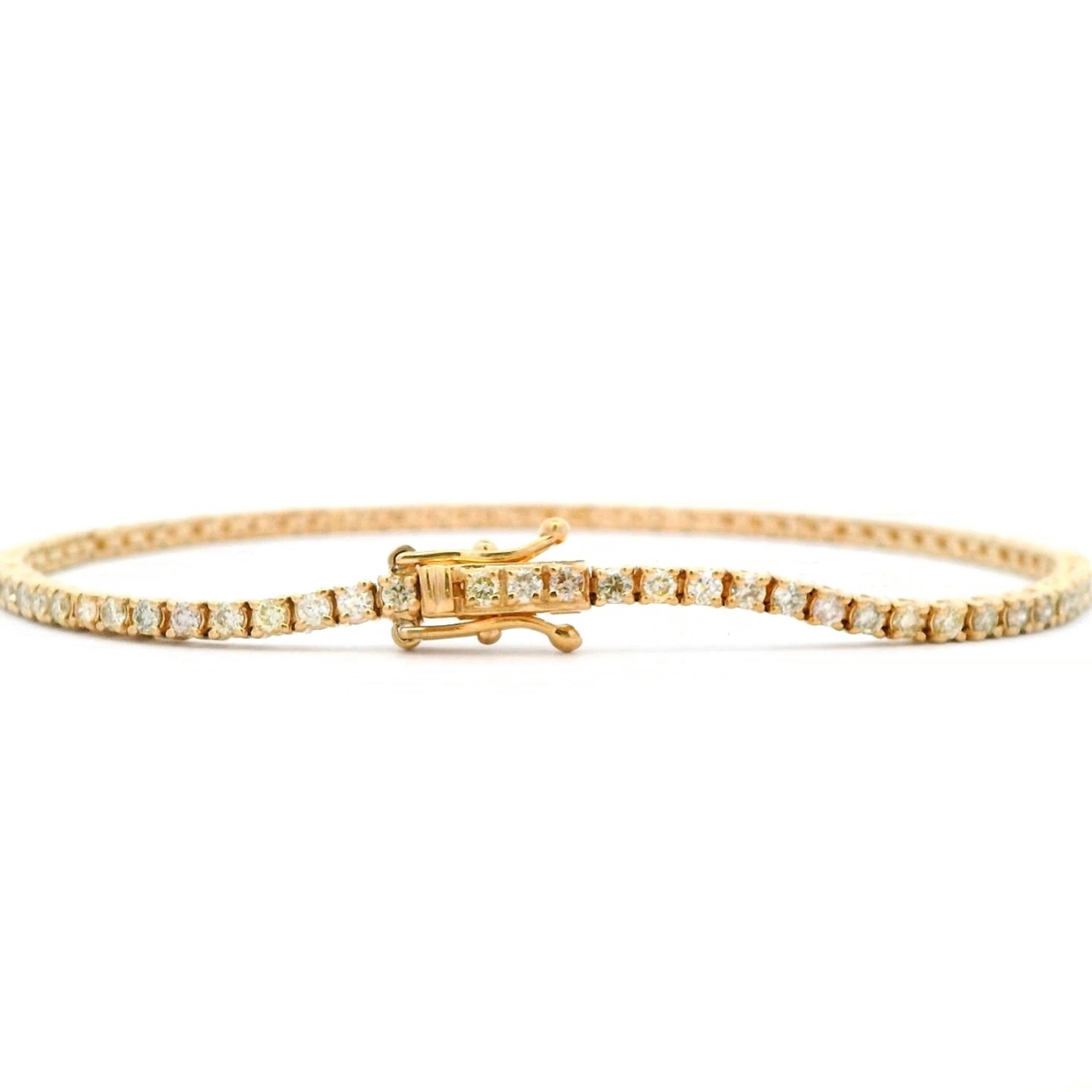 Contemporary Alexander Beverly Hills 1.71ct Diamond Tennis Bracelet 18k Yellow Gold