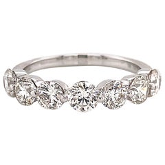 Alexander Beverly Hills 1,74 Karat runder Diamant Halb-Eternity-Ring 18k Weißgold