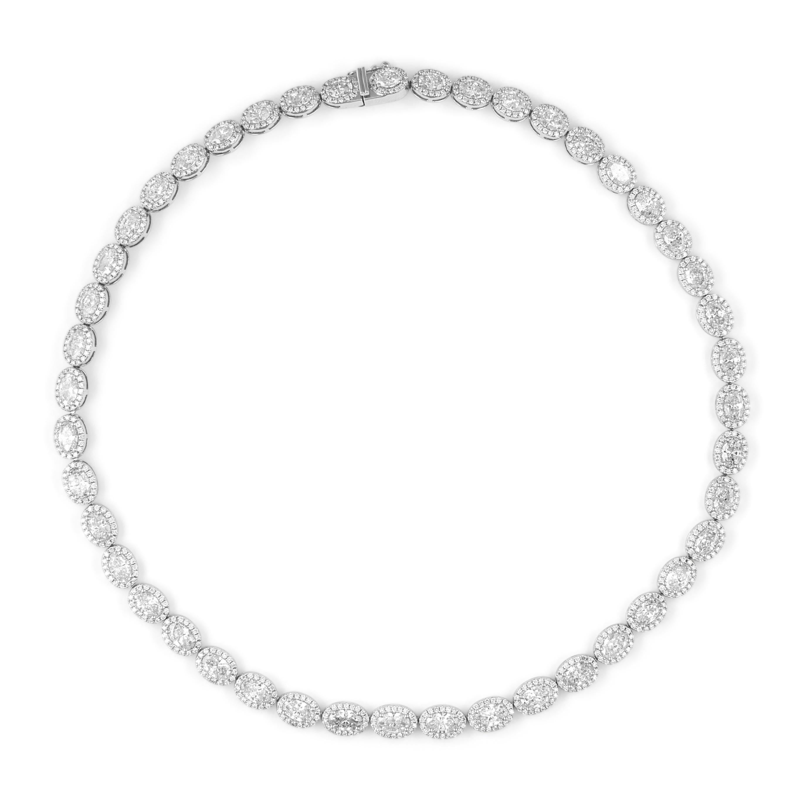 Alexander Beverly Hills Collar de tenis de diamantes ovalados de 22,18 ct con halo 18k Contemporáneo en venta