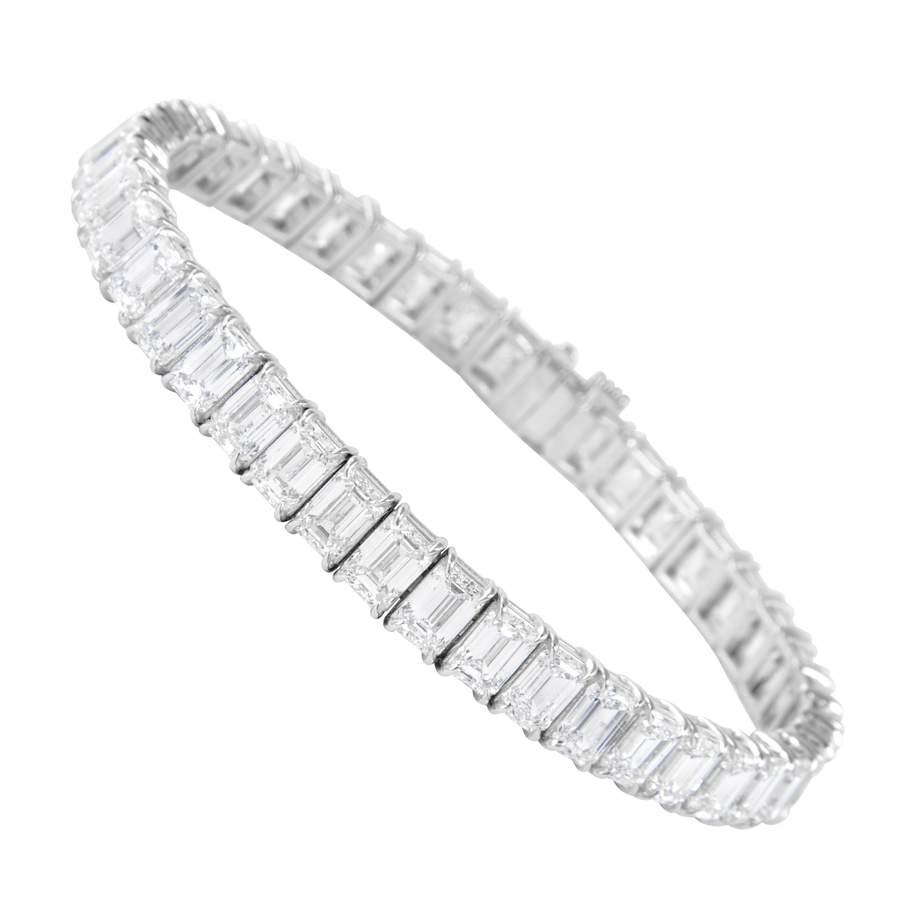 Alexander Beverly Hills Pulsera de tenis de diamantes talla esmeralda de 22,19 ct Platino