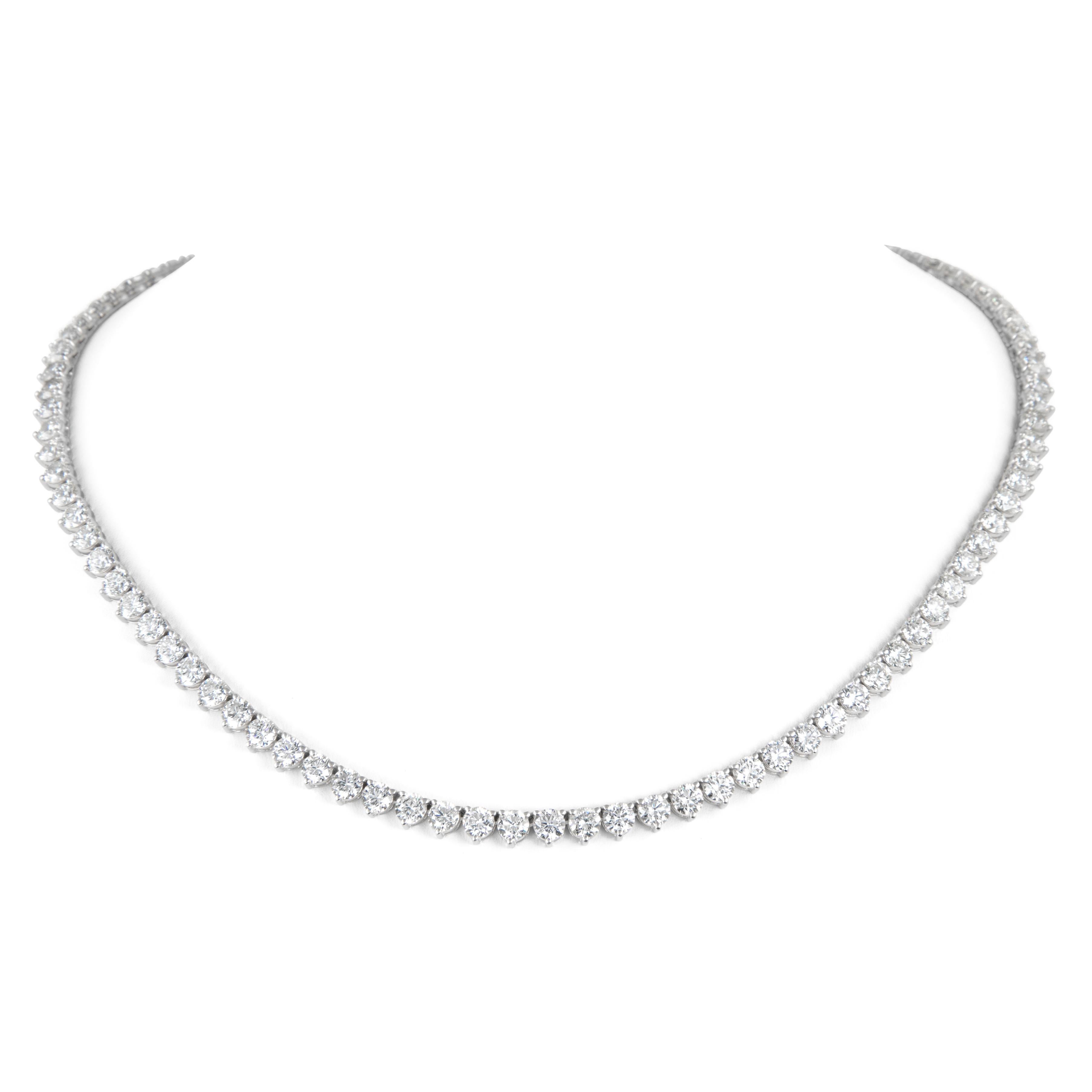 Alexander Beverly Hills 22,78 Karat Diamant-Tennis-Halskette mit drei Zacken 18k (Rundschliff) im Angebot