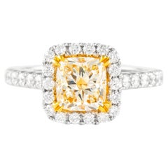 Alexander Beverly Hills 2.27ctt Fancy Light Yellow Cushion VVS2 Diamond Ring 18k
