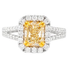 Alexander Beverly Hills 2,42ctt Fancy Light Yellow Radiant Diamantring 18k
