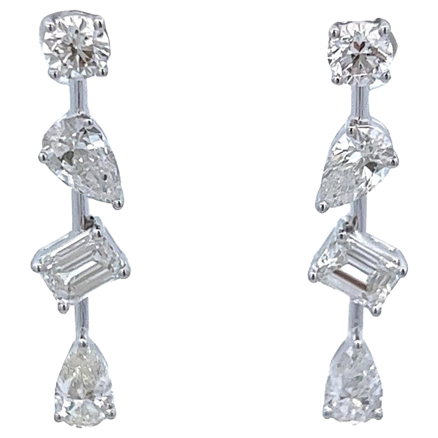 Alexander Beverly Hills - Pendants d'oreilles en or blanc 18 carats avec 2,50 carats de diamants.