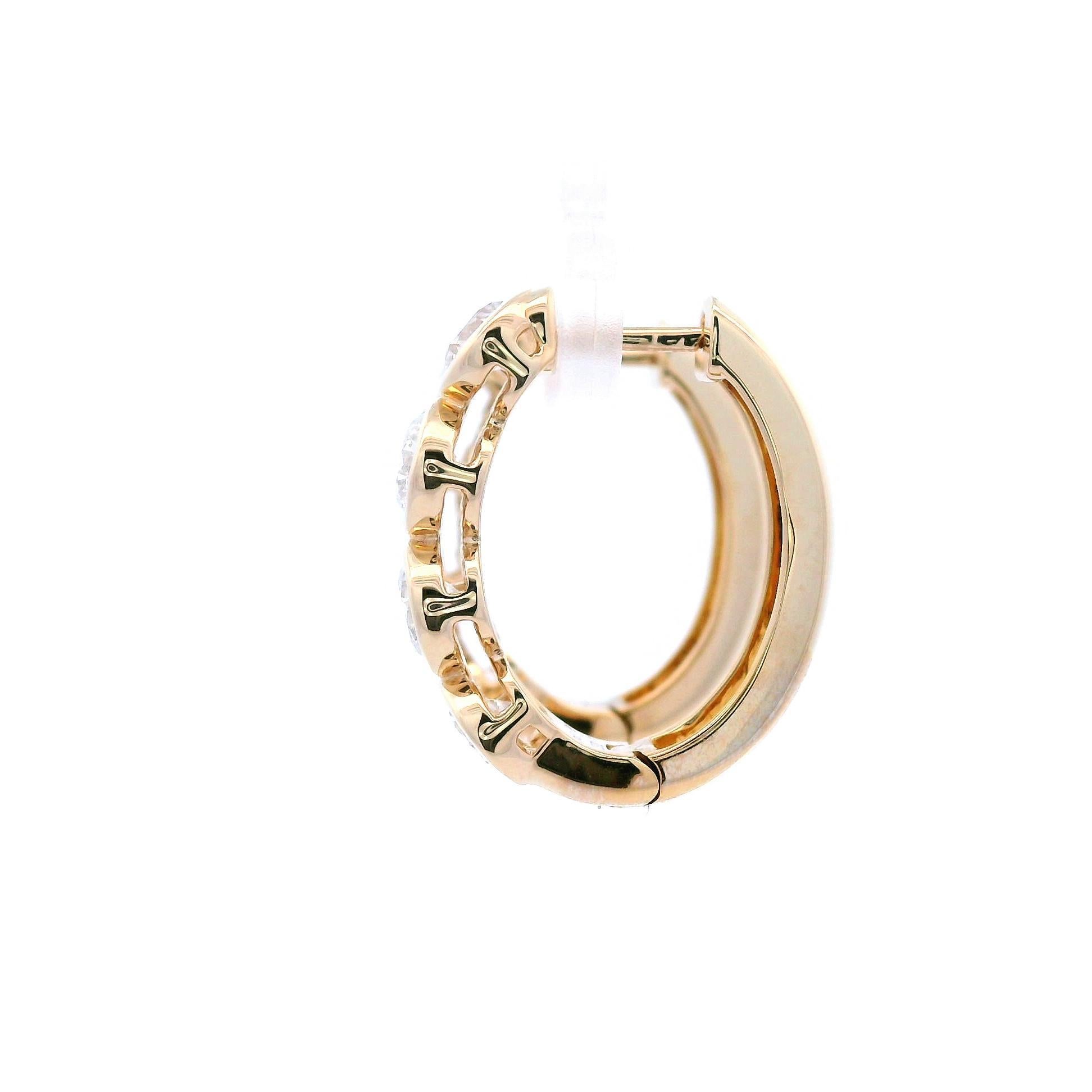 Contemporain Alexander Beverly Hills, boucles d'oreilles en or jaune avec diamants 2.58 carat sertis sur le chaton en vente