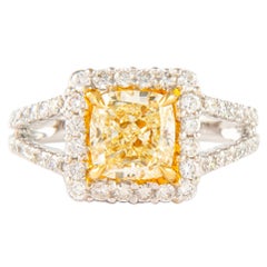 Alexander Beverly Hills 2.72ctt Fancy Yellow Cushion Diamond with Halo Ring 18k