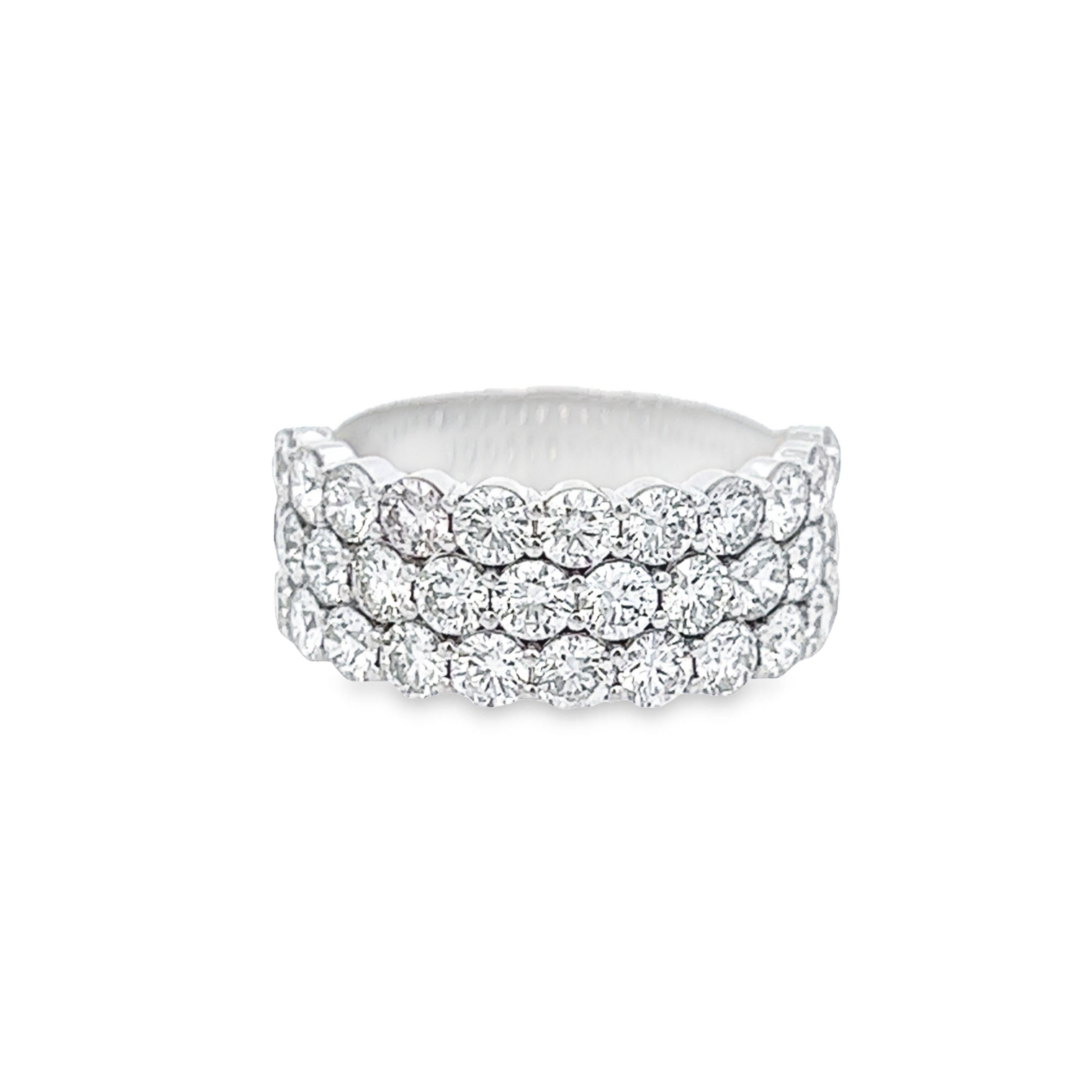 Contemporary Alexander Beverly Hills 2.73ct Round Three-Row Diamond Half Eternity Ring 18k For Sale