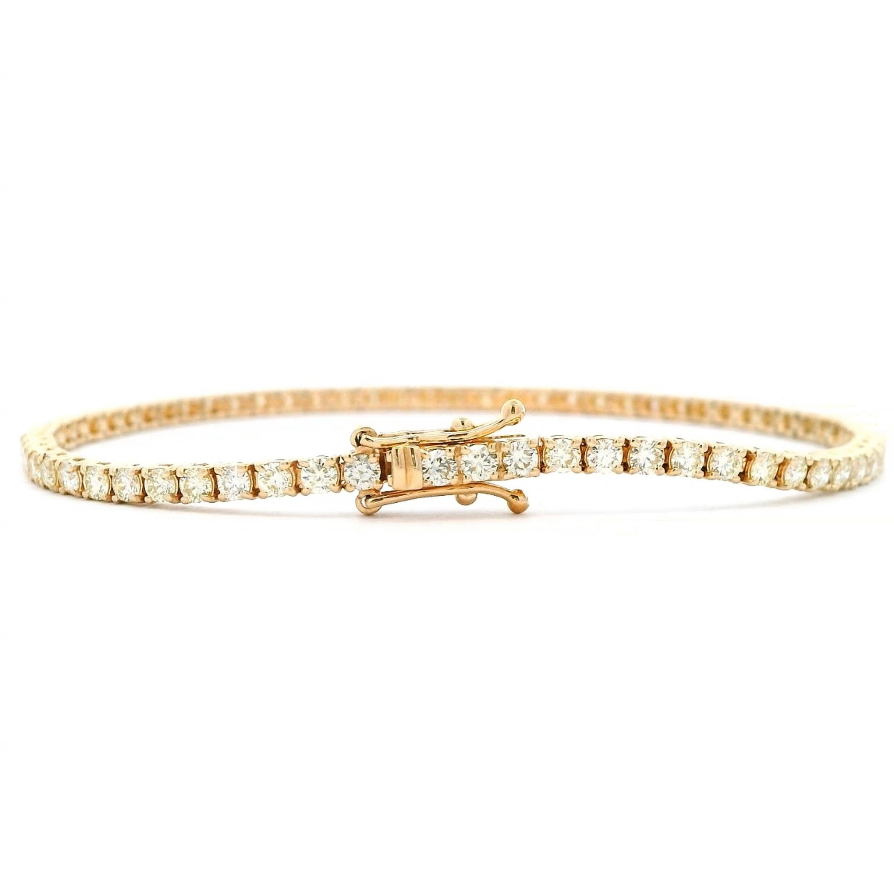 Contemporary Alexander Beverly Hills 2.91ct Diamond Tennis Bracelet 18k Yellow Gold For Sale