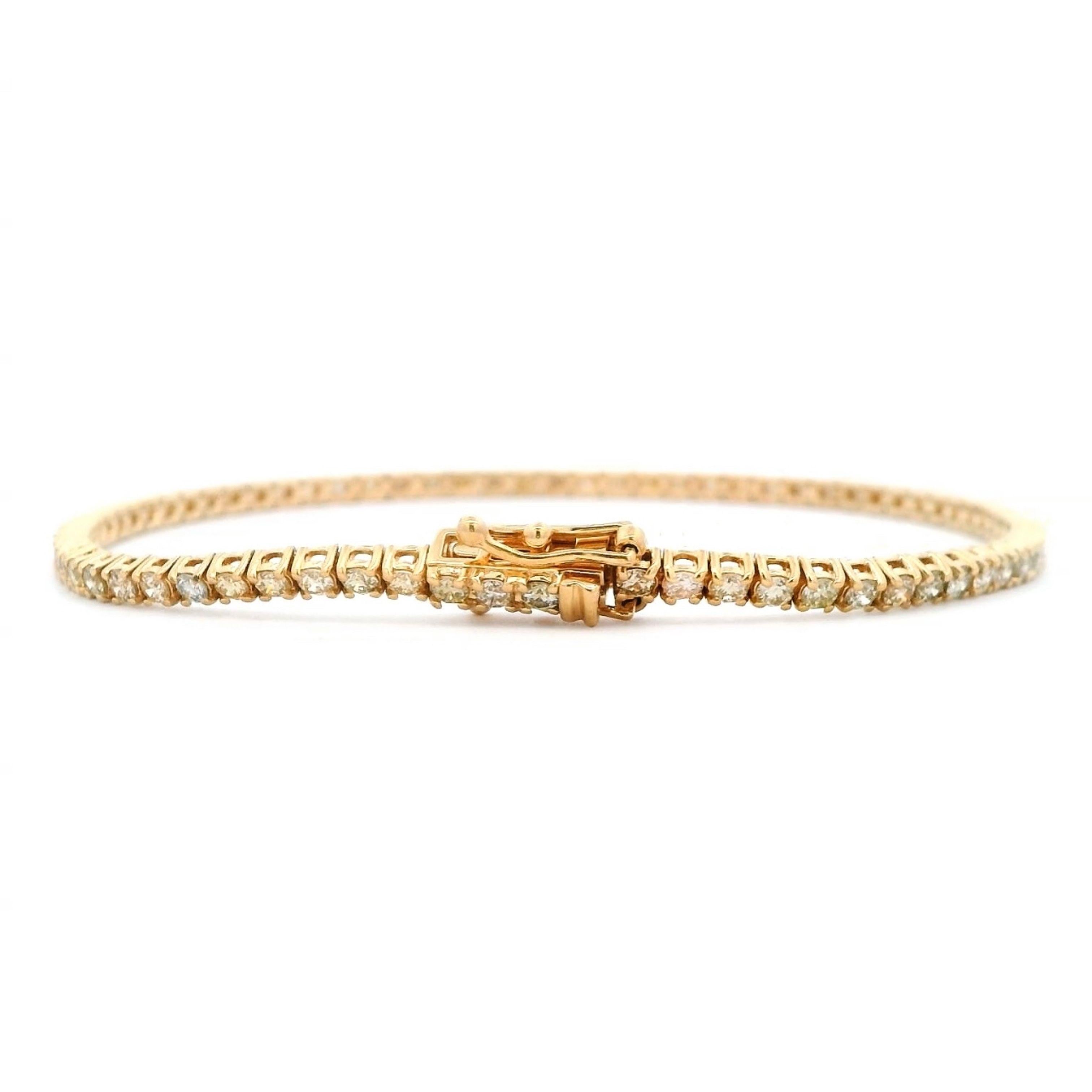 Contemporary Alexander Beverly Hills 3.09ct Diamond Tennis Bracelet 18k Yellow Gold For Sale