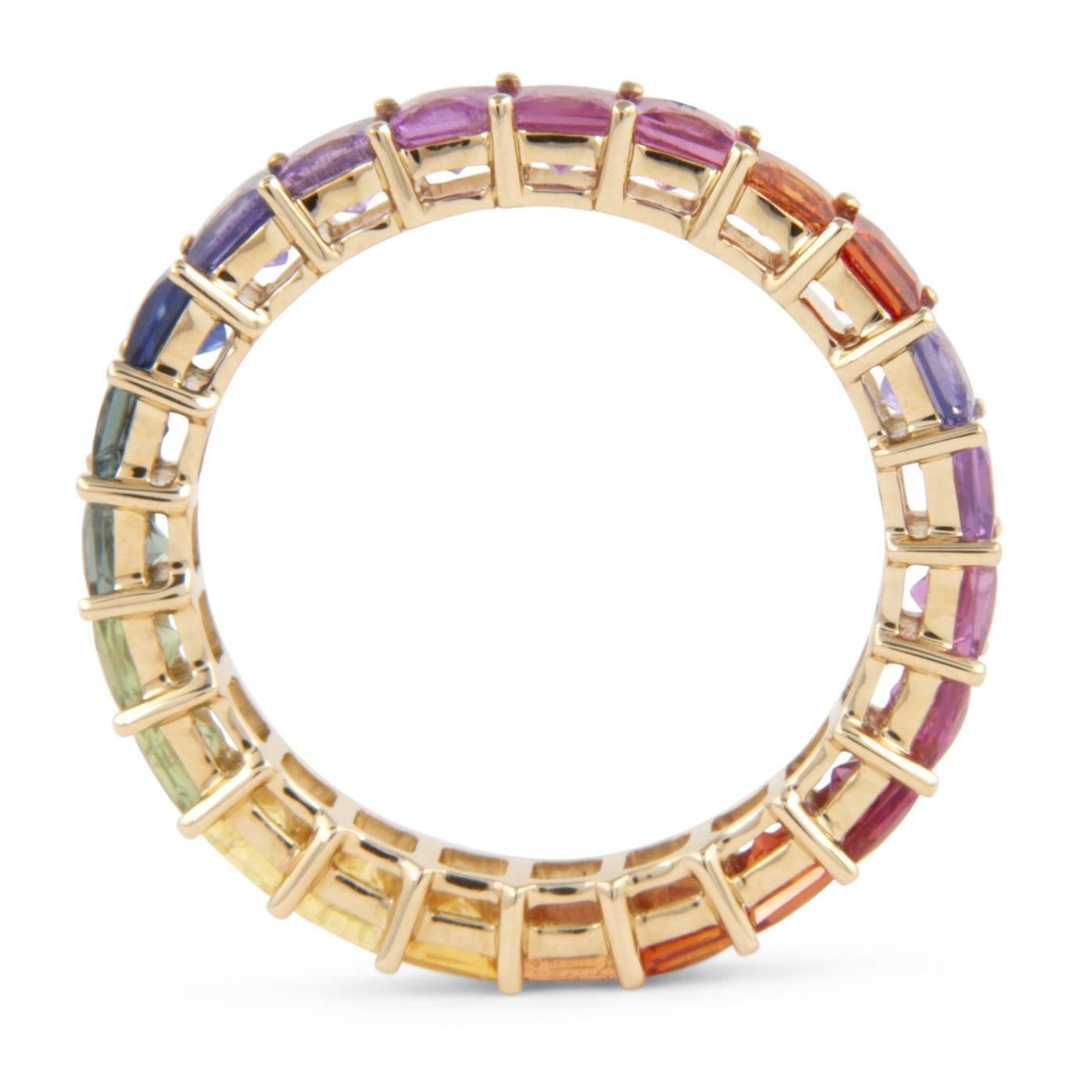 Princess Cut Alexander Beverly Hills 3.48ct Rainbow Sapphire Eternity Band Yellow Gold S.6.5 For Sale