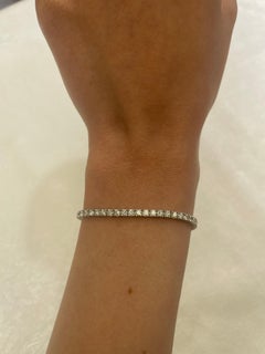 Alexander Beverly Hills Bracelet tennis en or blanc avec diamants 3.74 carats