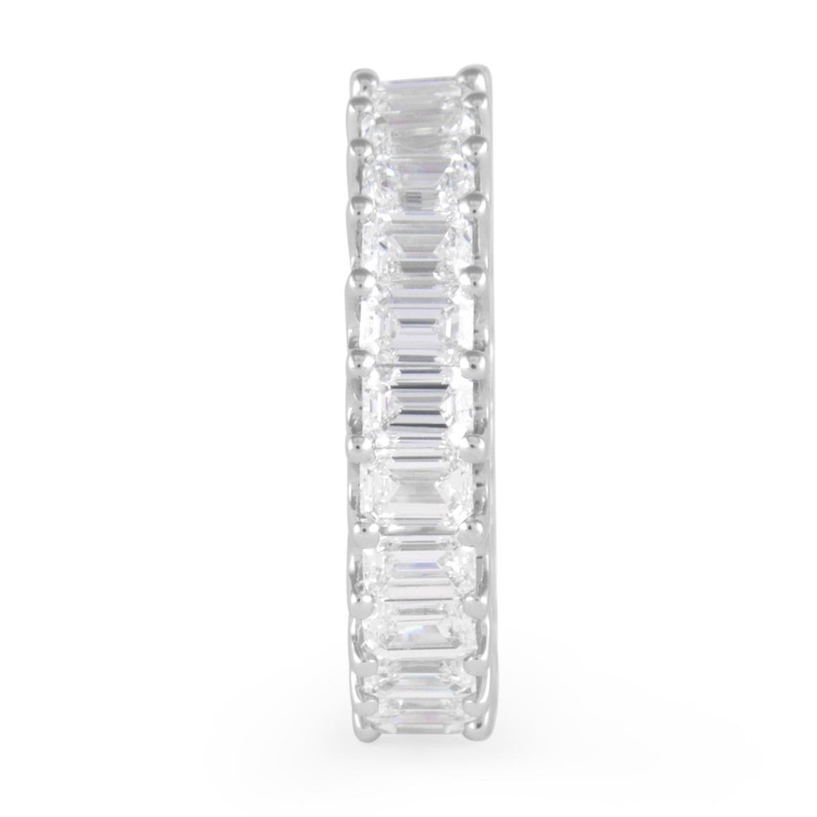 Contemporary Alexander Beverly Hills 3.77ct D-F Emerald Cut Diamond Eternity Band 18k S.5.25 For Sale