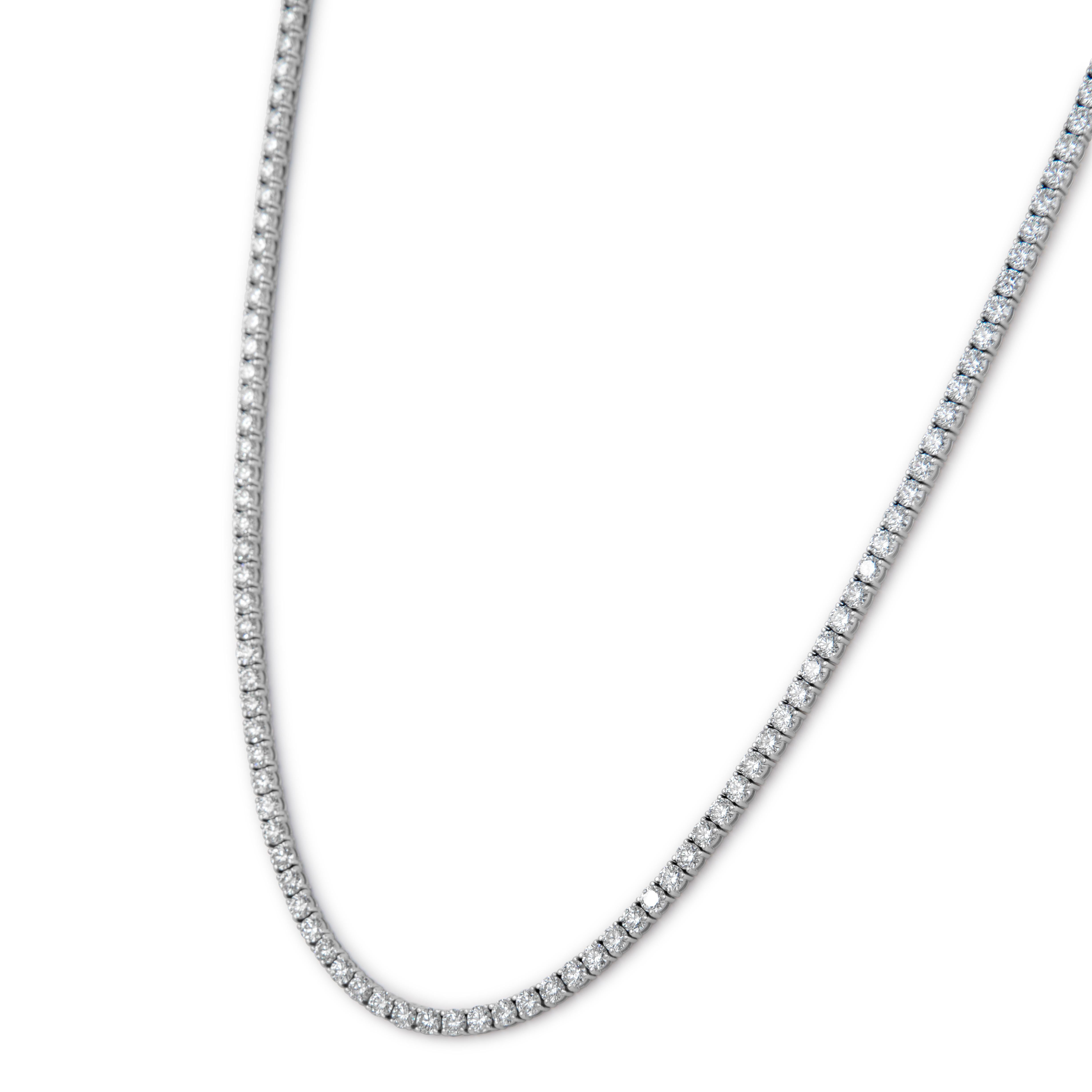 Alexander Beverly Hills Collar de tenis con diamantes de 39,07 ct Oro blanco de 18 quilates 31 pulg. Contemporáneo en venta