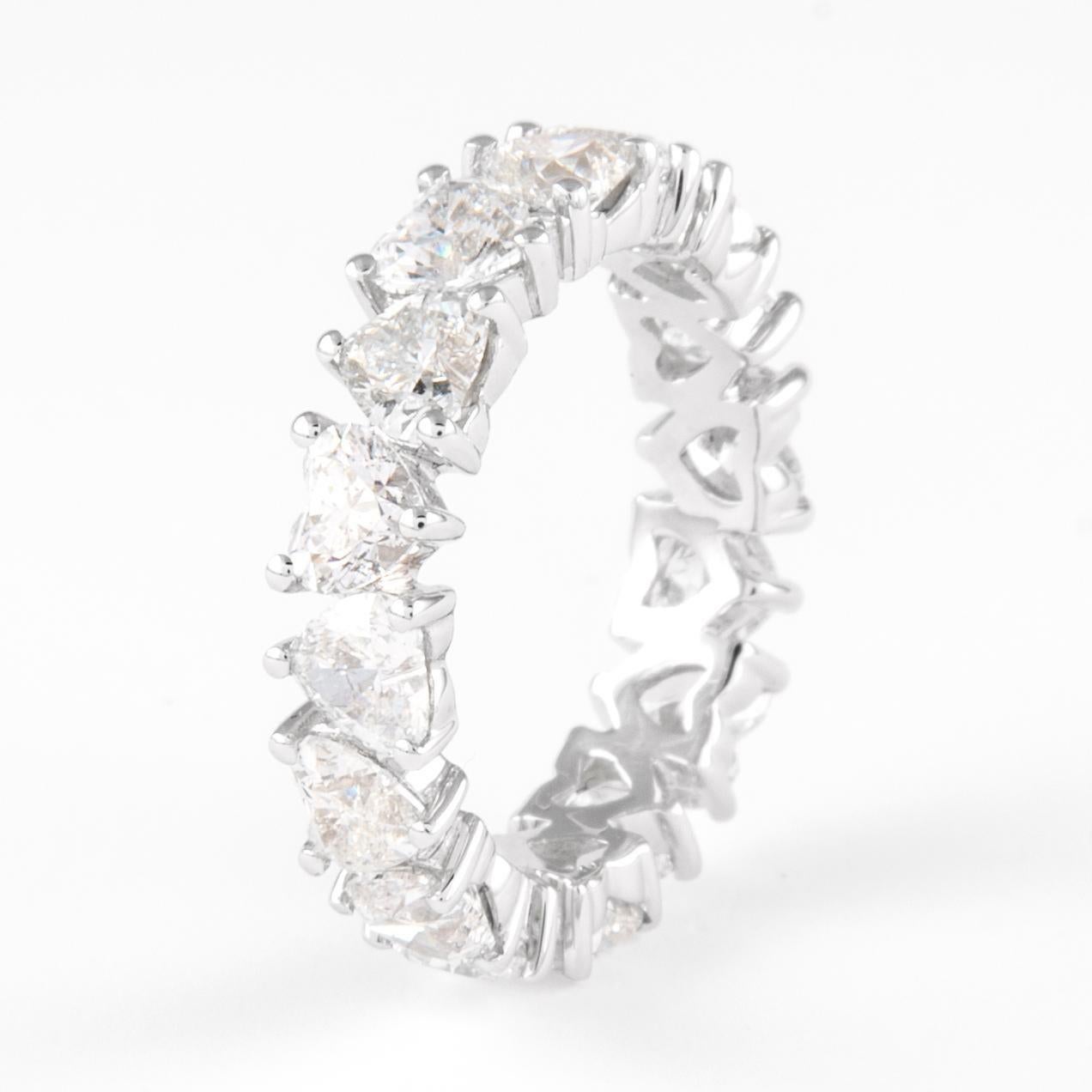 Contemporaneo Alexander Beverly Hills 3,92ct Diamante Cuore D-F VVS2/VS1 Fascia Eternità 18k S.5 in vendita