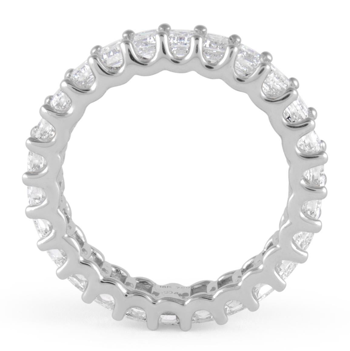 Women's Alexander Beverly Hills 3.95ct D-F Emerald Cut Diamond Eternity Band 18k S.6.5 For Sale