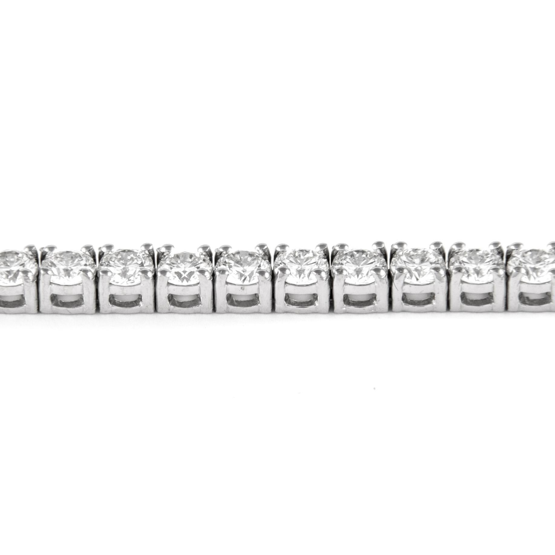 Round Cut Alexander Beverly Hills 3.96ct Diamond Tennis Bracelet 18k White Gold For Sale