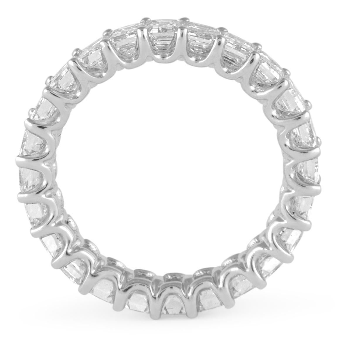 Women's Alexander Beverly Hills 3.97ct Emerald Cut Diamond Eternity Band 18k S.6 For Sale