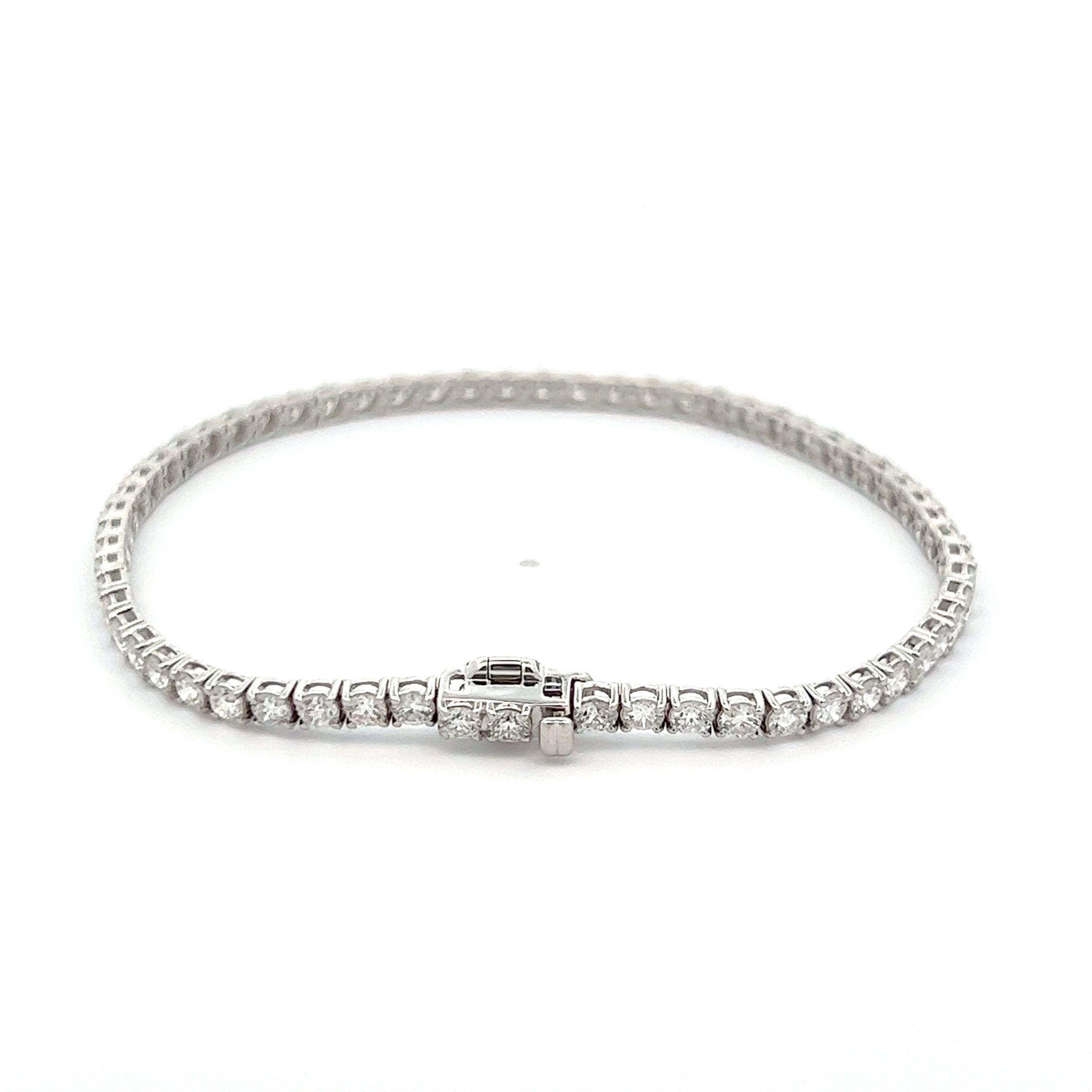 Contemporary Alexander Beverly Hills 4.15ct Diamond Tennis Bracelet White Gold