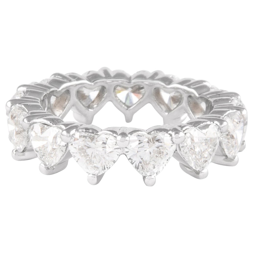 Alexander Beverly Hills, anneau d'éternité en platine avec diamants en forme de cœur de 4,16 carats D-F VVS2/VS1