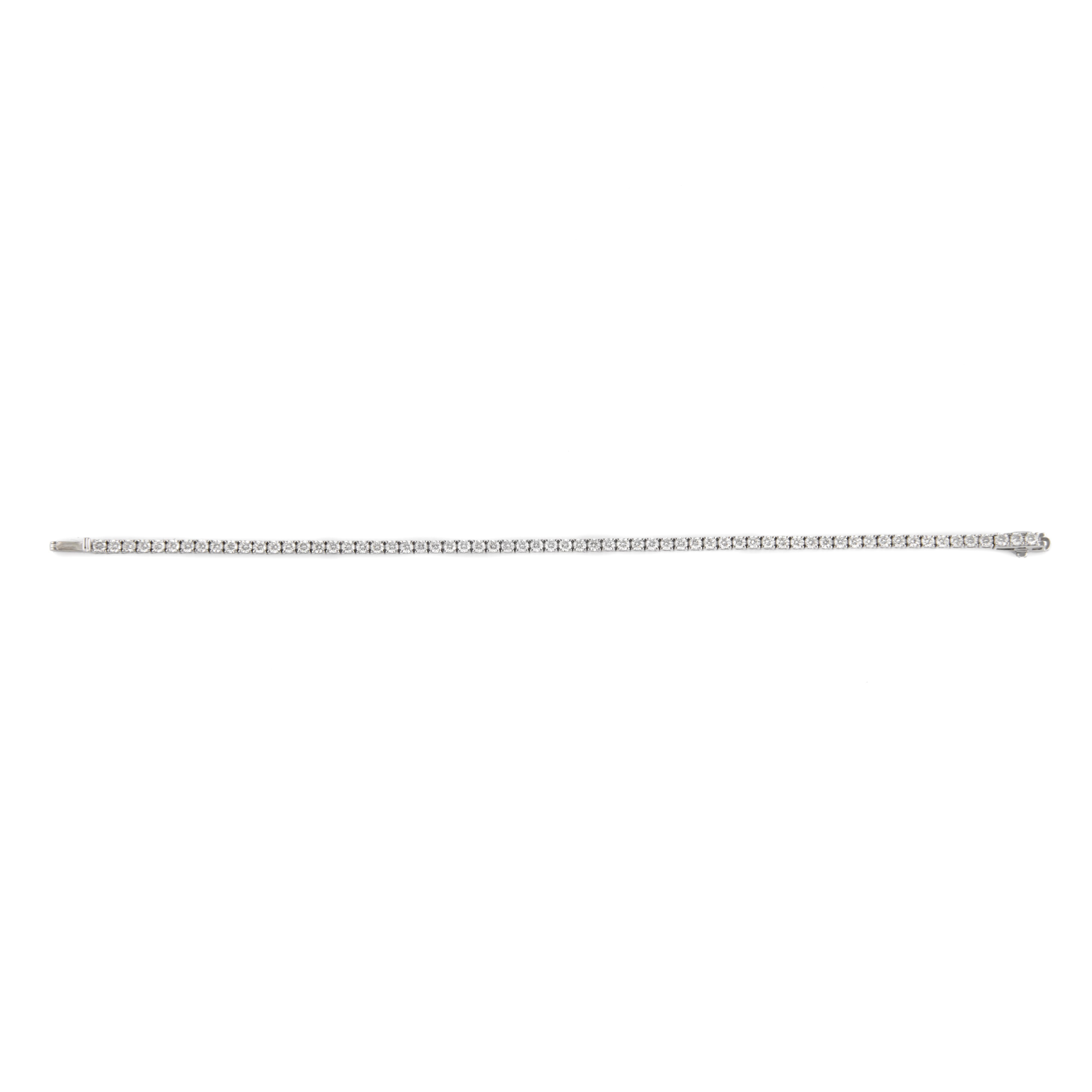 Contemporary Alexander Beverly Hills 4.19ct Diamond Tennis Bracelet 18k White Gold For Sale