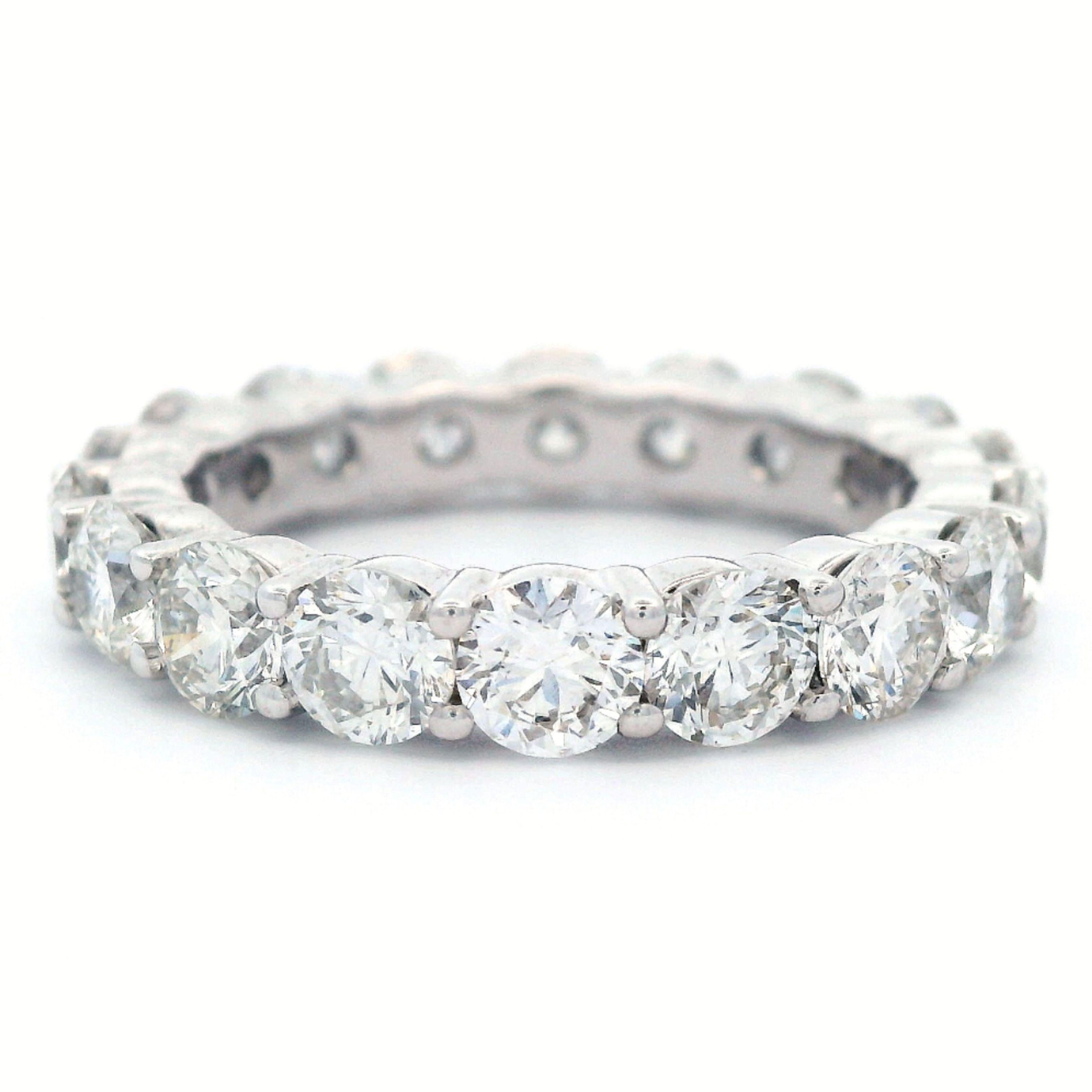 Contemporary Alexander Beverly Hills 4.23ct Eternity Band 18k White Gold s.6.50 For Sale