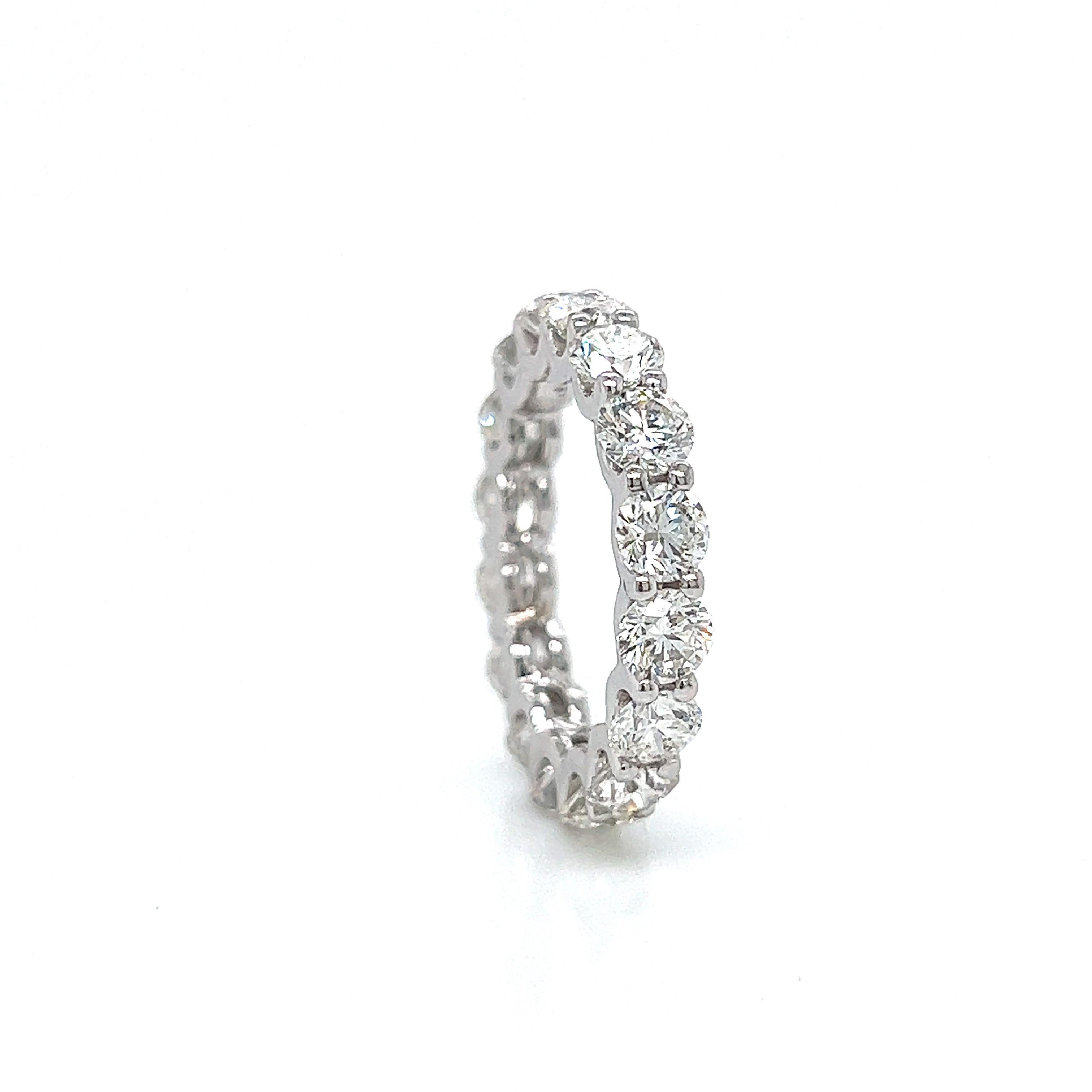 Contemporary Alexander Beverly Hills 4.25ct Round Diamond Eternity Band Platinum s.5.5 For Sale