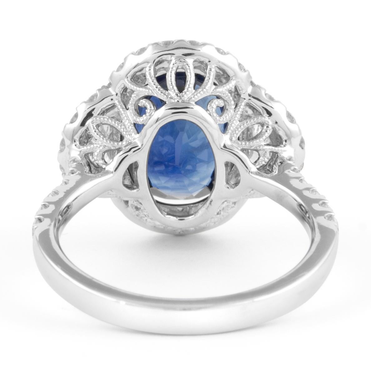 Alexander Beverly Hills 4,46 Karat ovaler Saphir & Diamant 3-Stein-Ring 18k im Zustand „Neu“ im Angebot in BEVERLY HILLS, CA