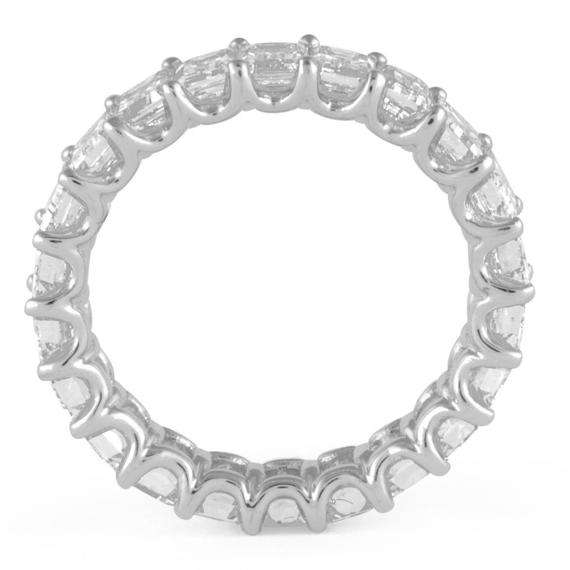 Alexander Beverly Hills 4.68ct Emerald Cut Diamond Eternity Band 18k S.6.25 In New Condition For Sale In BEVERLY HILLS, CA