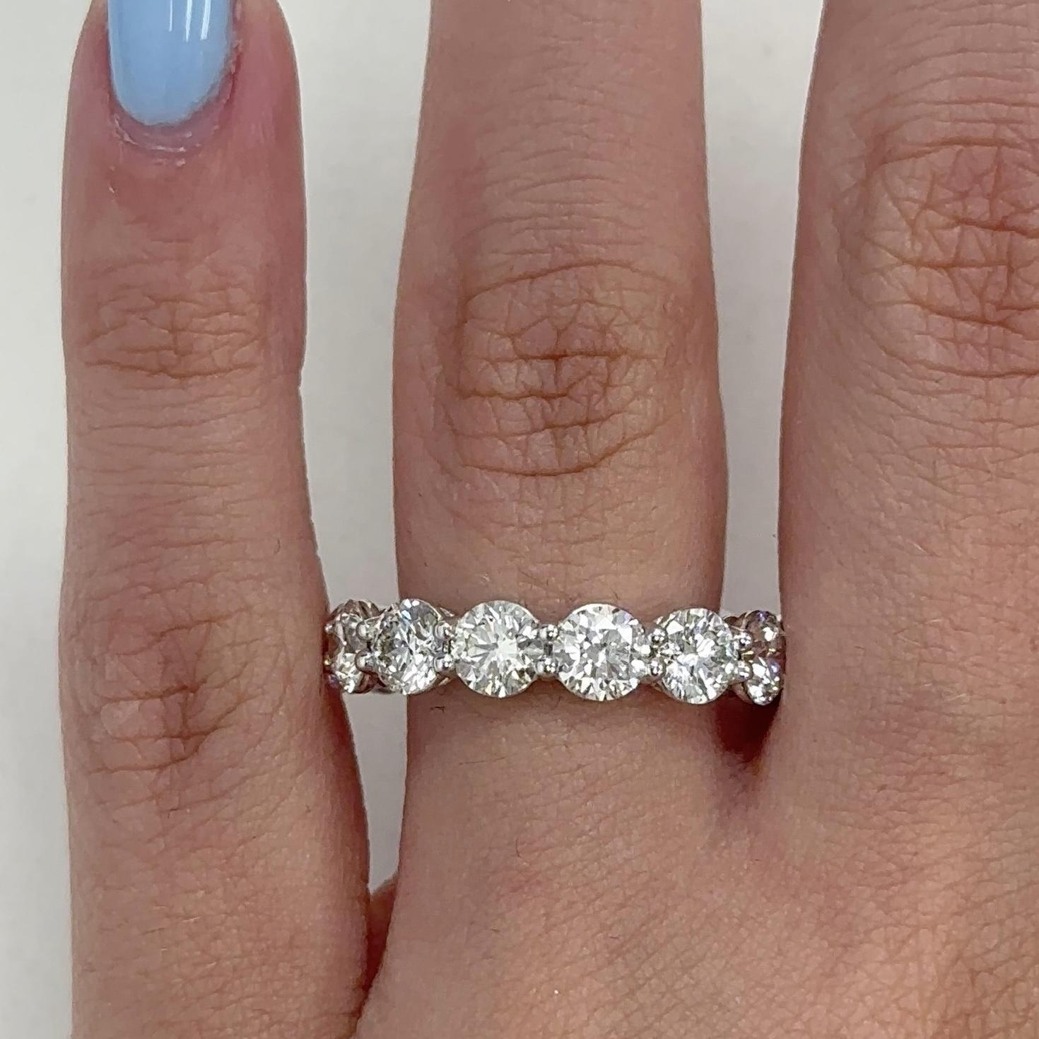 Round Cut Alexander Beverly Hills 4.86ct Round Eternity Band 18k White Gold s.7.25 For Sale