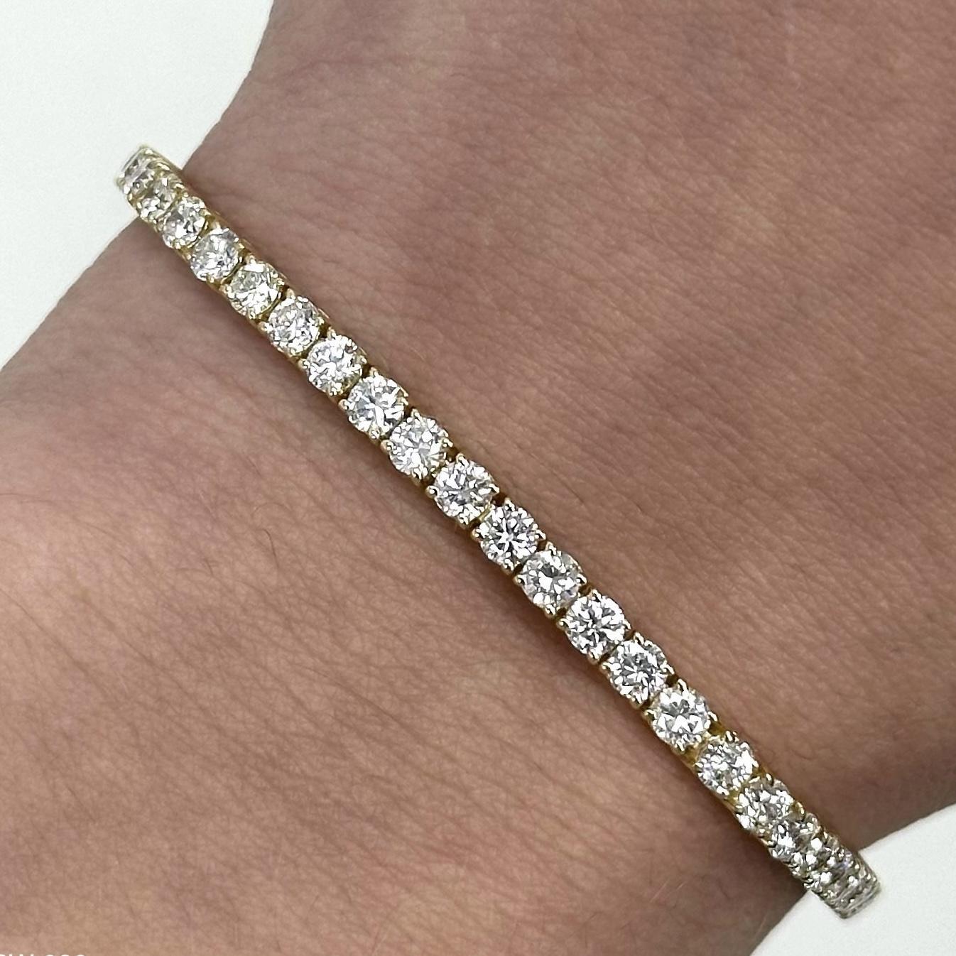 Round Cut Alexander Beverly Hills 5.22ct Diamond Tennis Bracelet 18k Yellow Gold For Sale